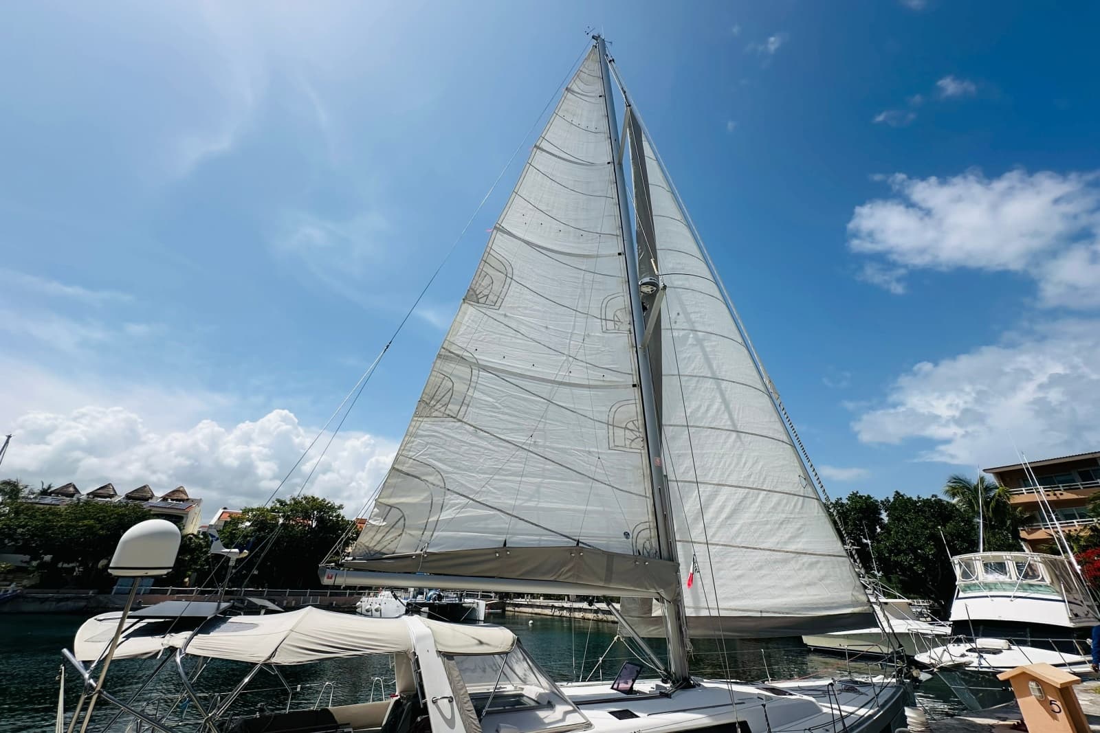 2014 Beneteau Oceanis 48 - Photo 151