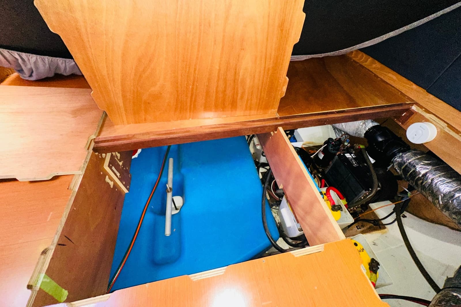 2014 Beneteau Oceanis 48 - Photo 13