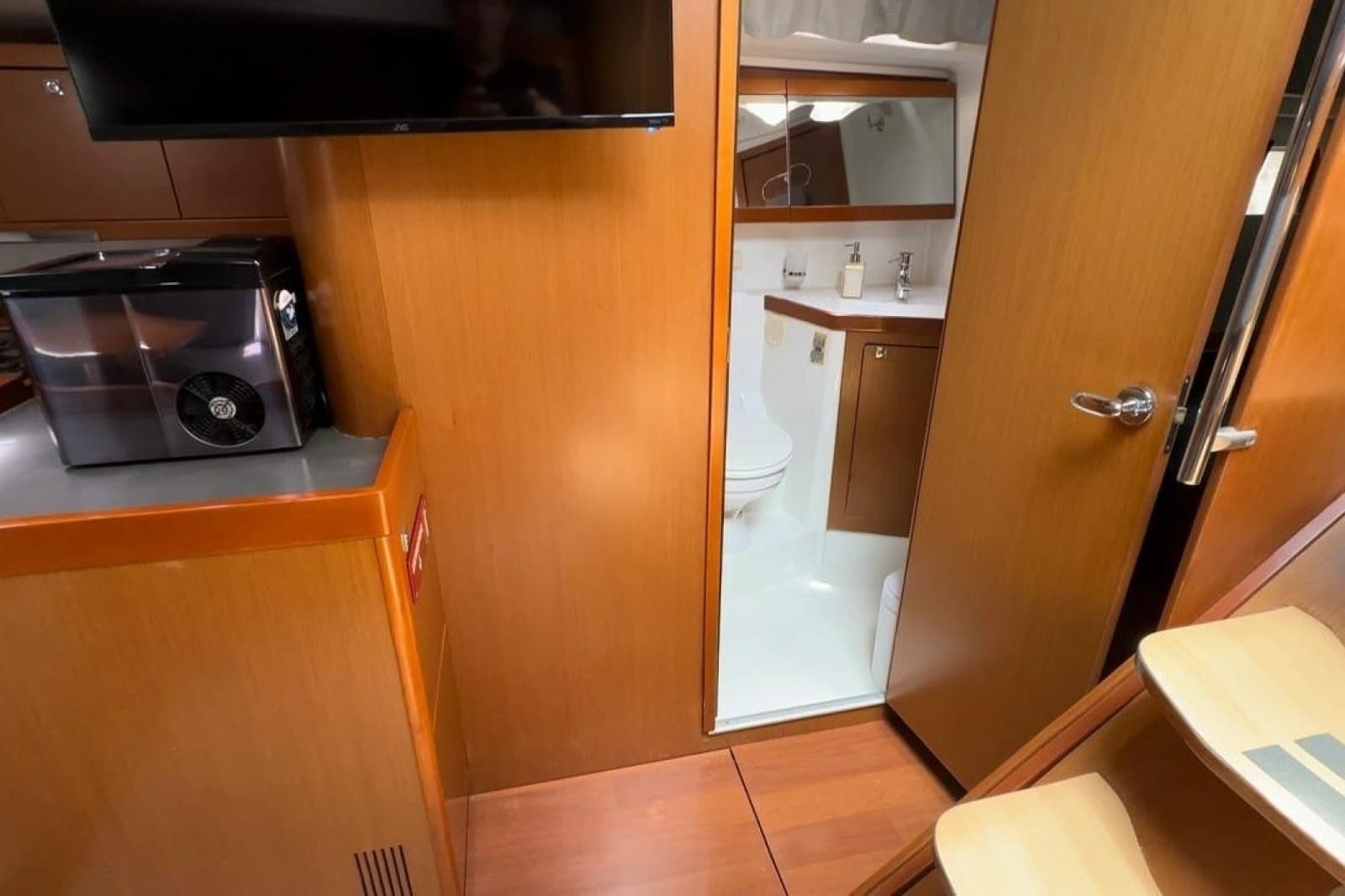 2014 Beneteau Oceanis 48 - Photo 46