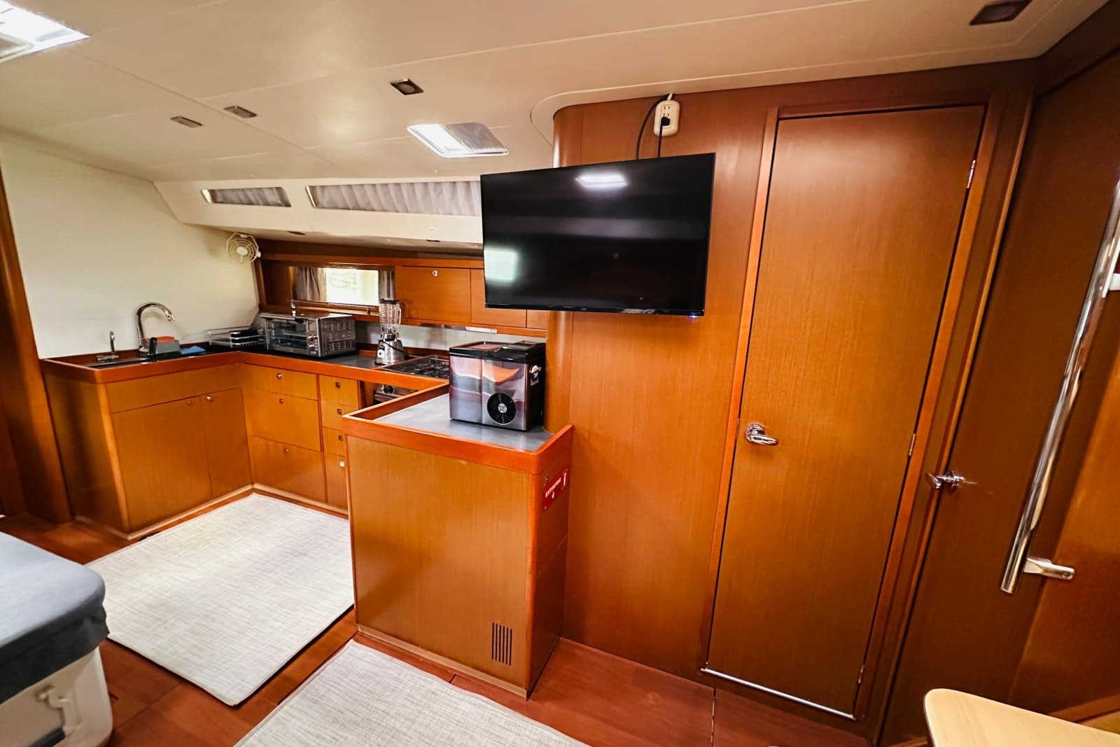 2014 Beneteau Oceanis 48 - Photo 41