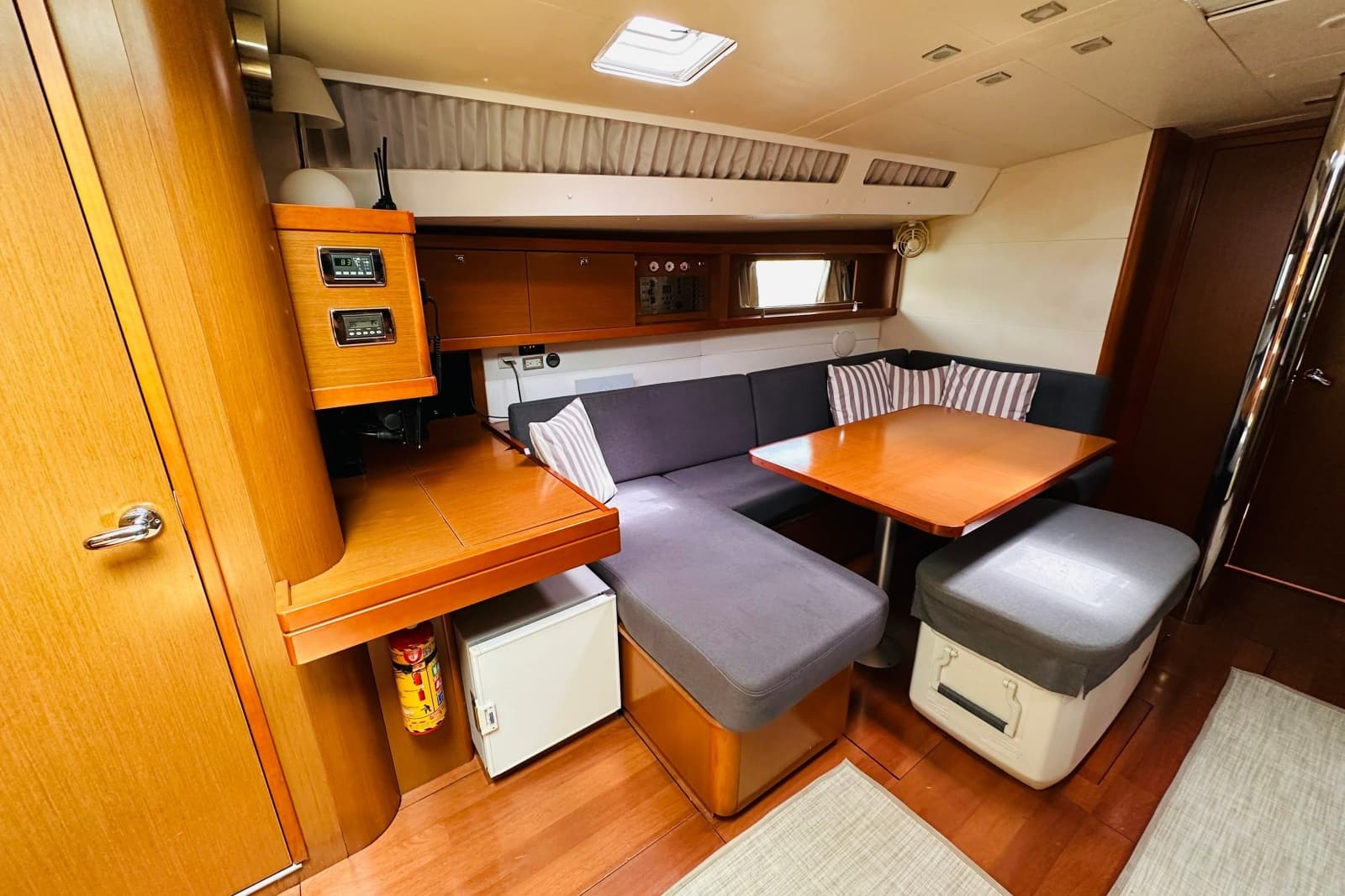 2014 Beneteau Oceanis 48 - Photo 31