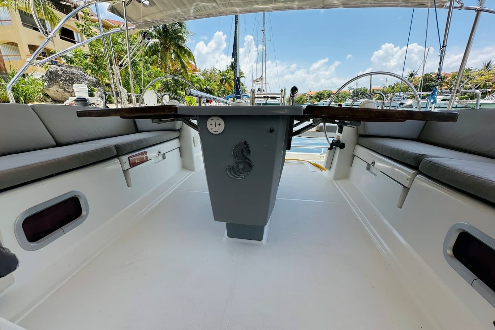 2014 Beneteau Oceanis 48 - Photo 100
