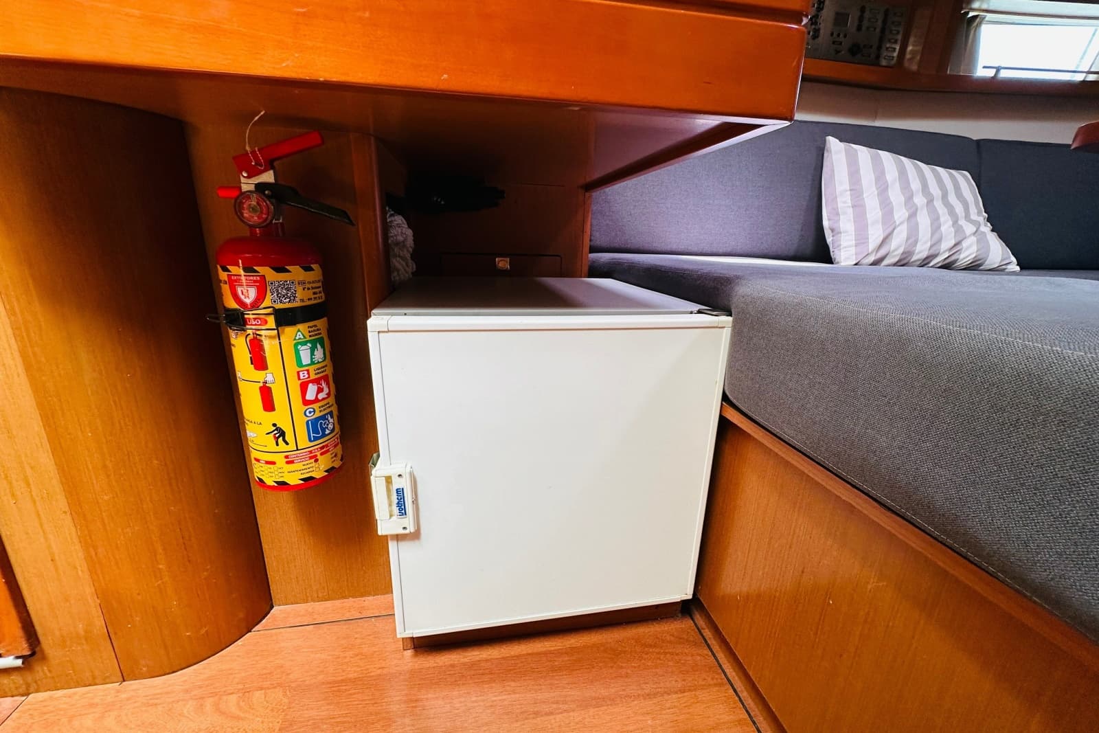 2014 Beneteau Oceanis 48 - Photo 39