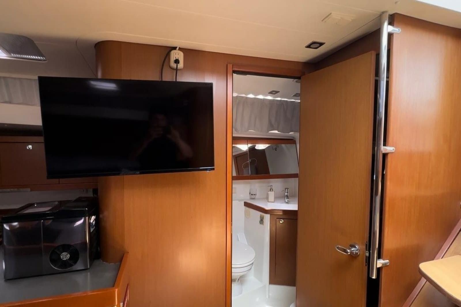 2014 Beneteau Oceanis 48 - Photo 45