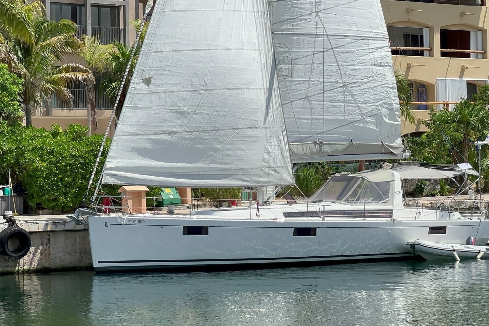 2014 Beneteau Oceanis 48 - Photo 3