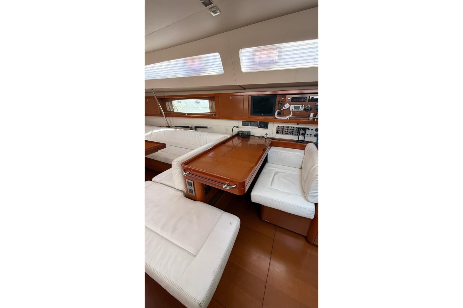 2013 Beneteau Oceanis 58 - Photo 4