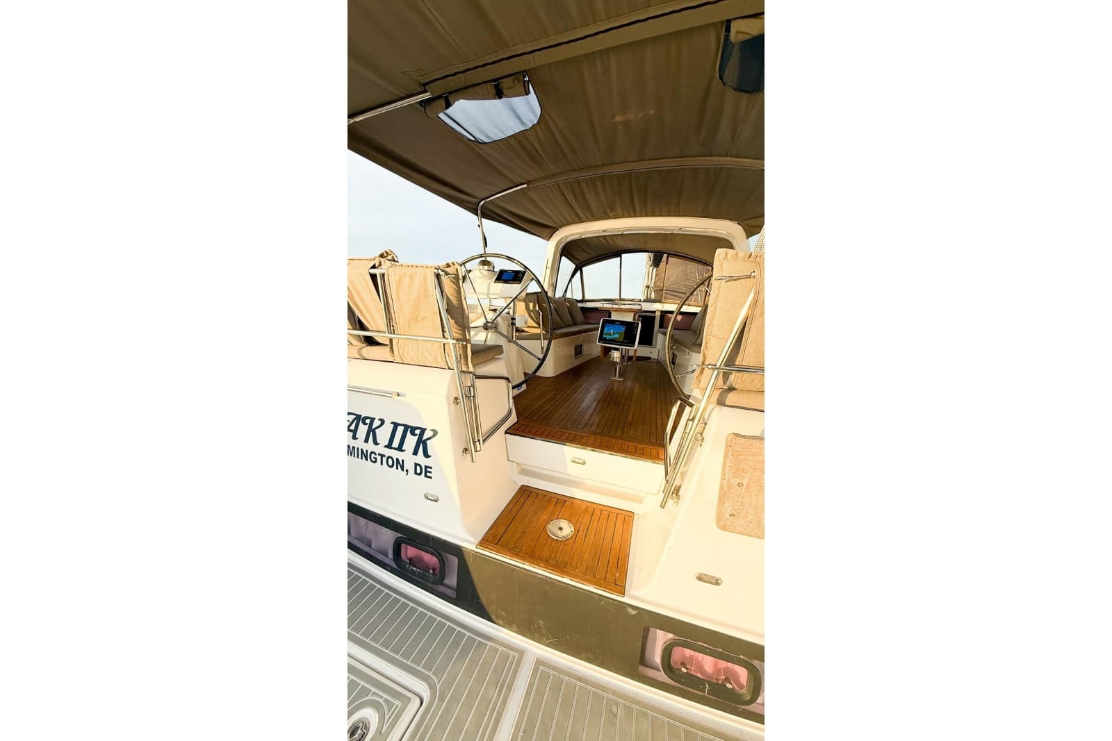 2013 Beneteau Oceanis 58 - Photo 13