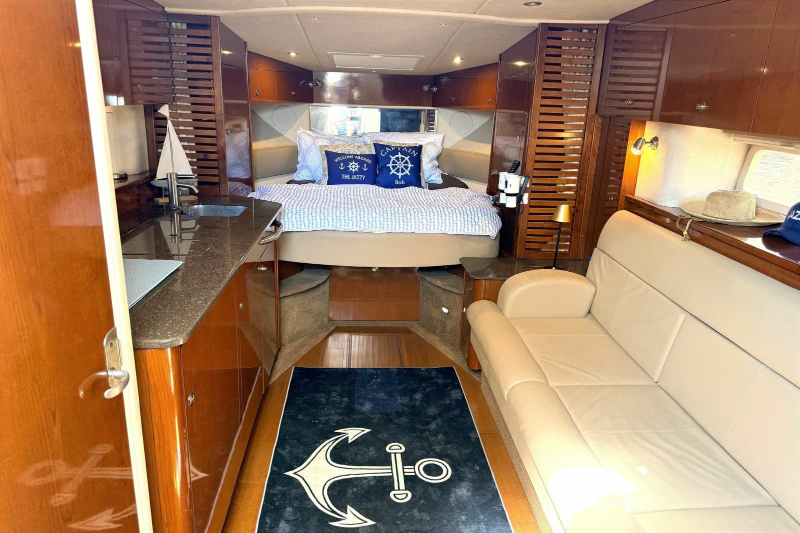 2013 Sea Ray Sundancer 370 - Photo 18