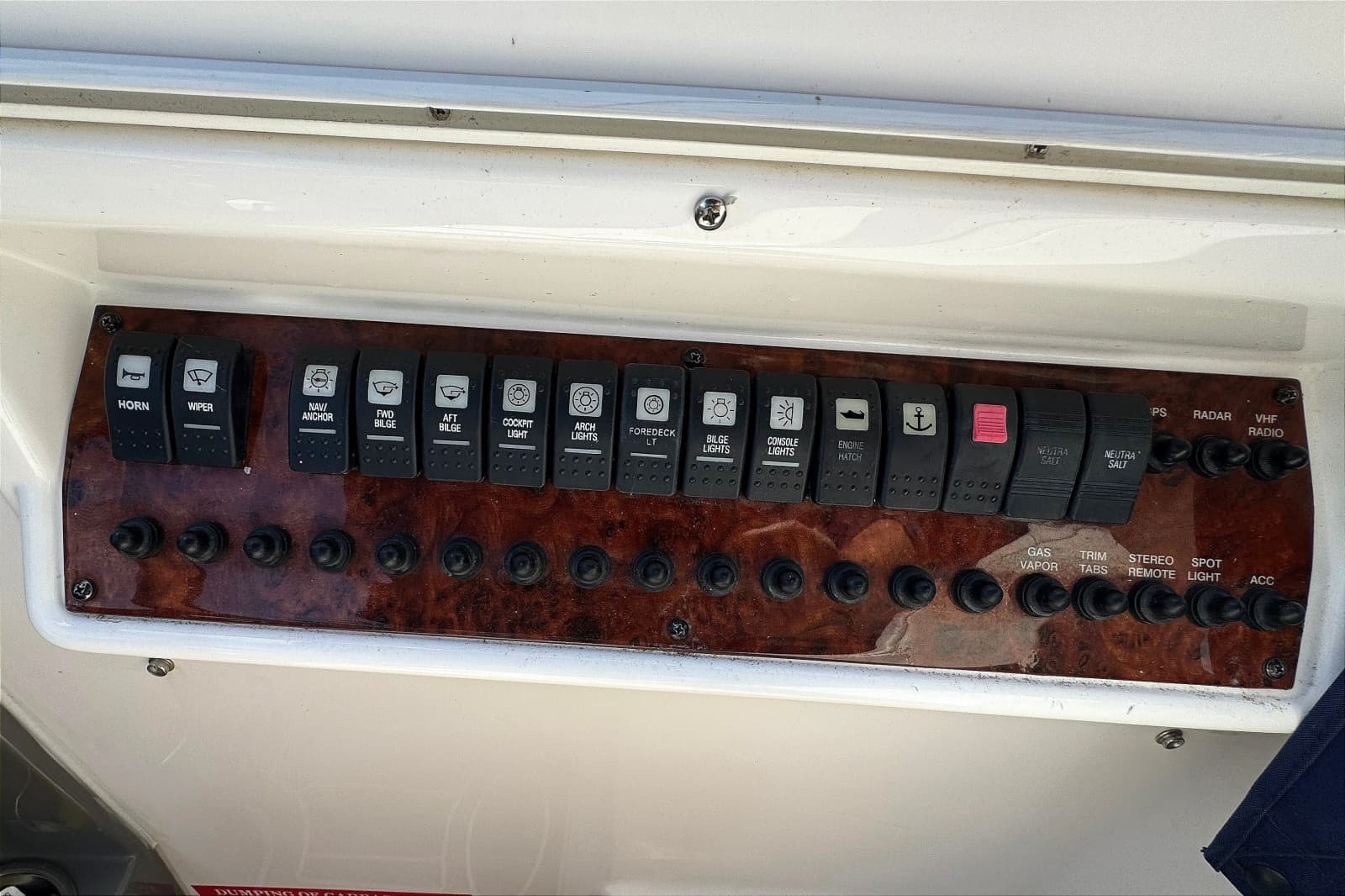 2010 Regal 2860 Window Express - Photo 8