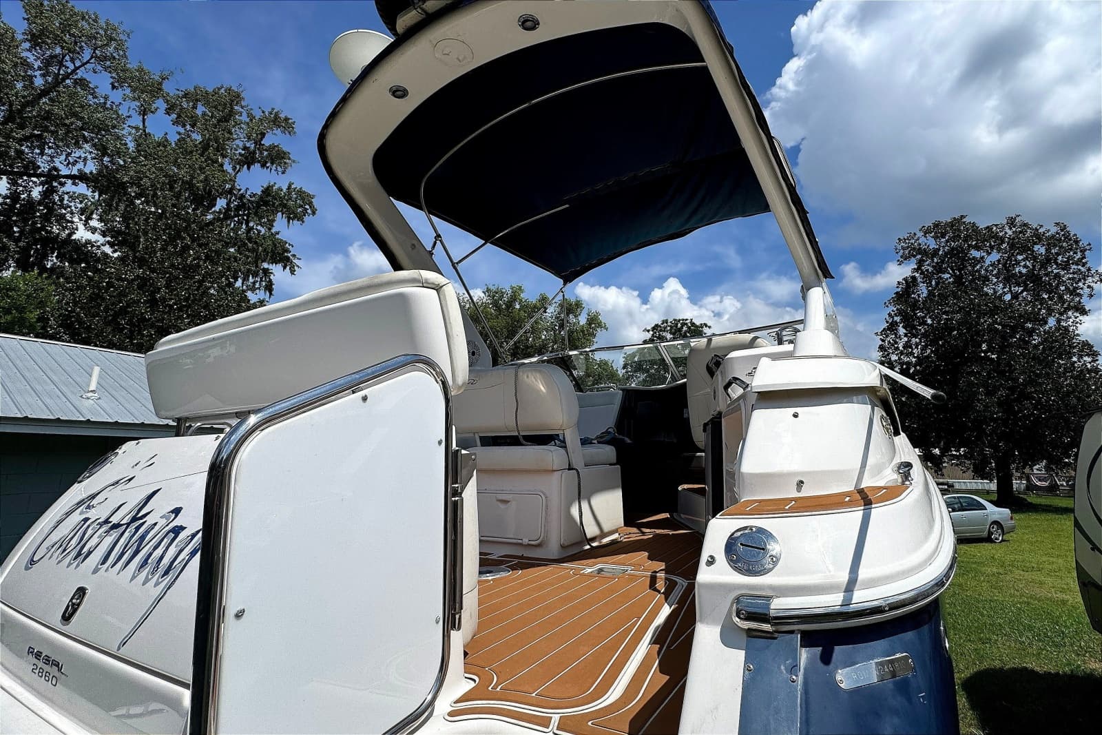2010 Regal 2860 Window Express - Photo 19
