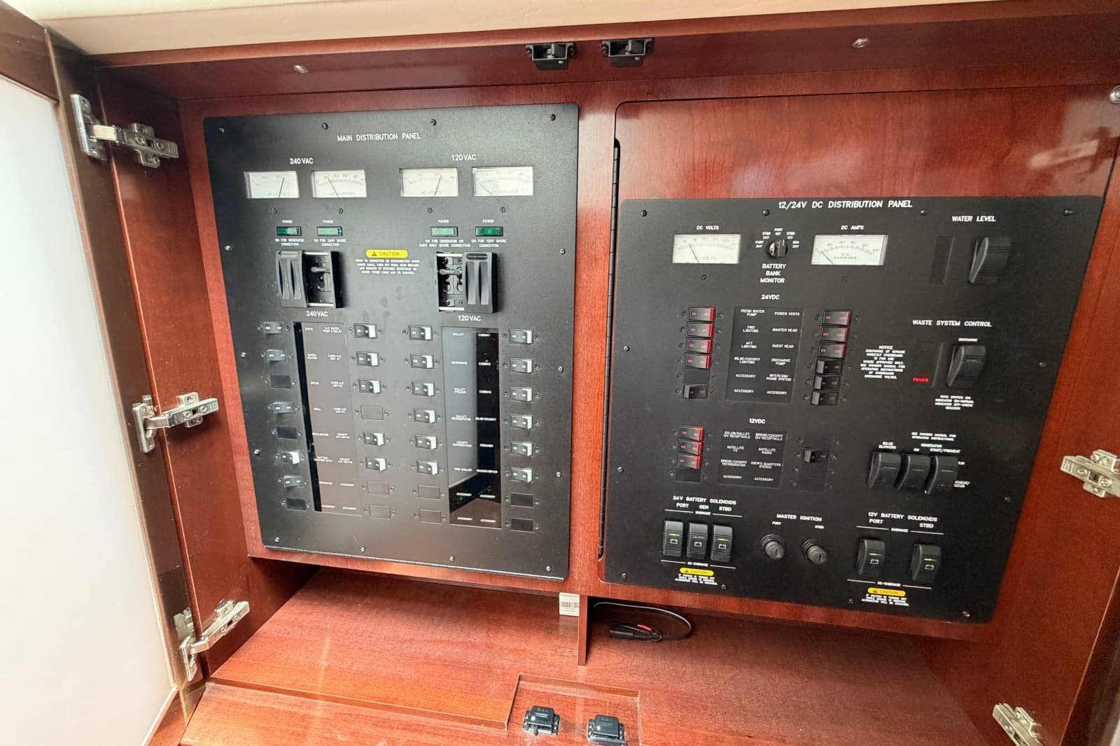 2010 Sea Ray Sundancer 540 - Photo 13
