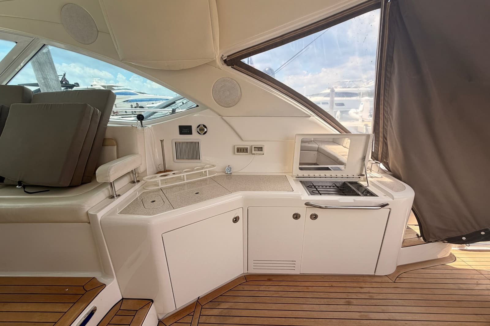 2010 Sea Ray Sundancer 540 - Photo 24