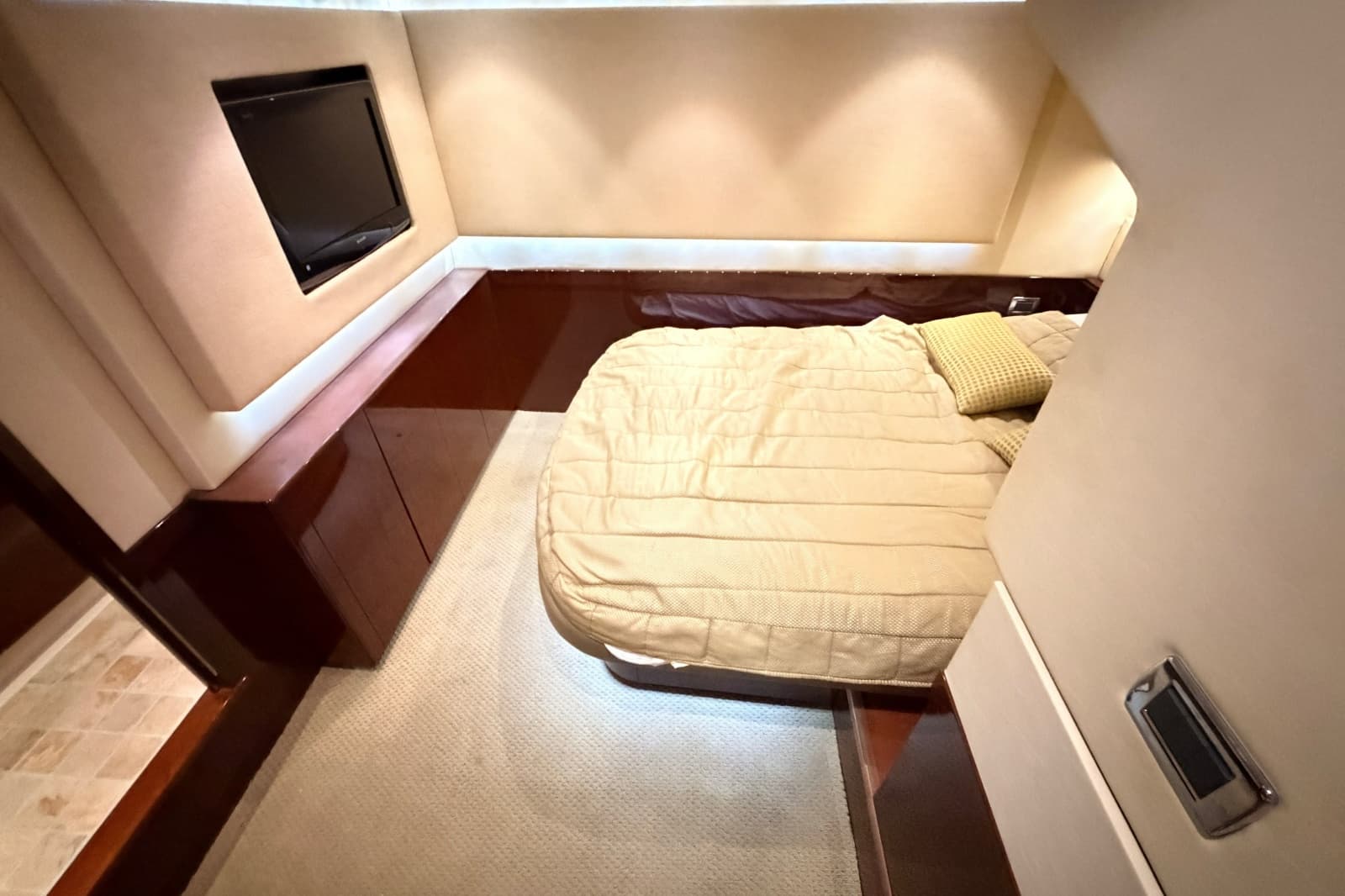 2010 Sea Ray Sundancer 540 - Photo 12