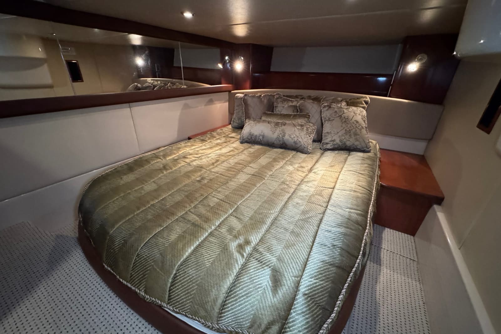 2008 Meridian 411 Sedan - Photo 92