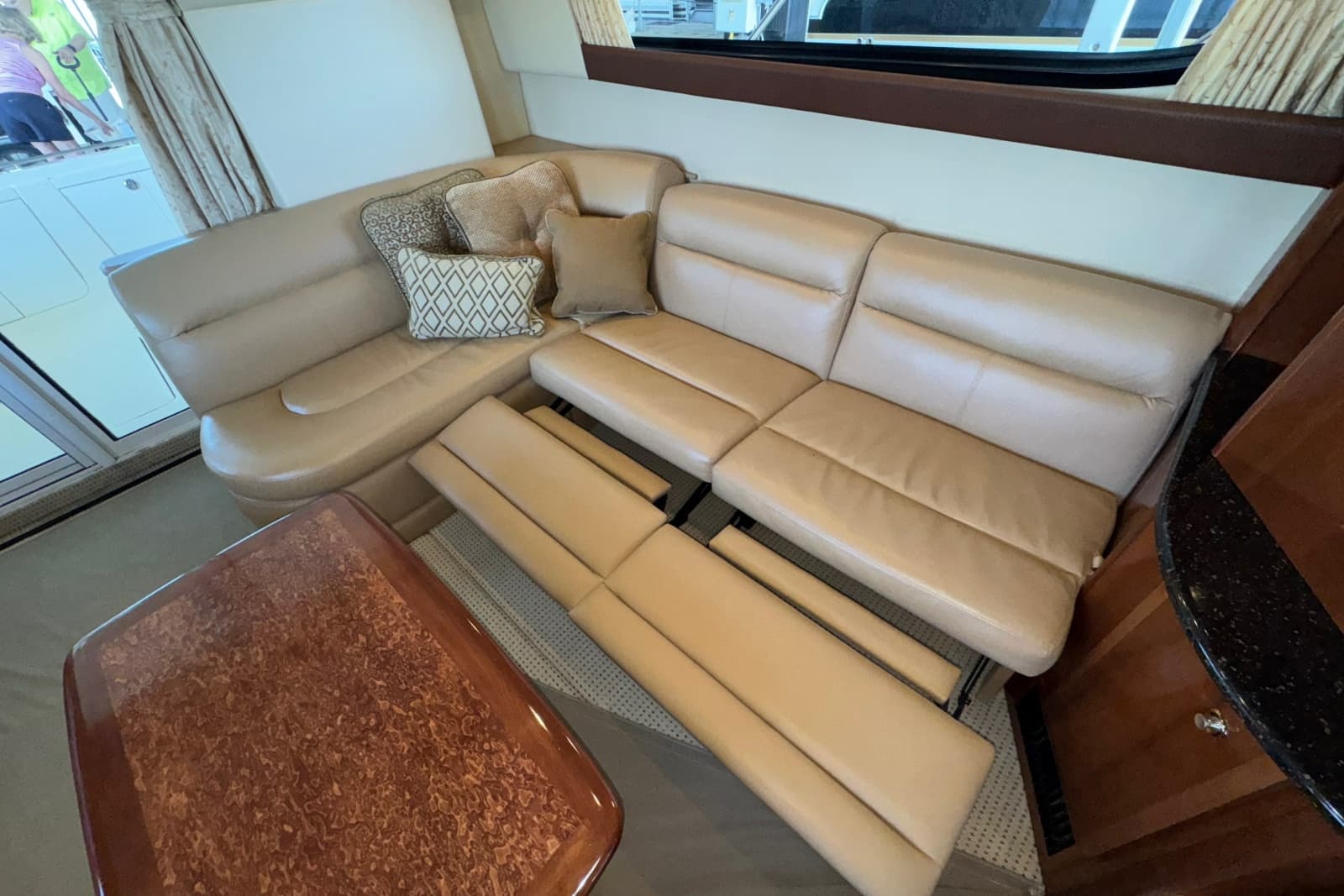 2008 Meridian 411 Sedan - Photo 111