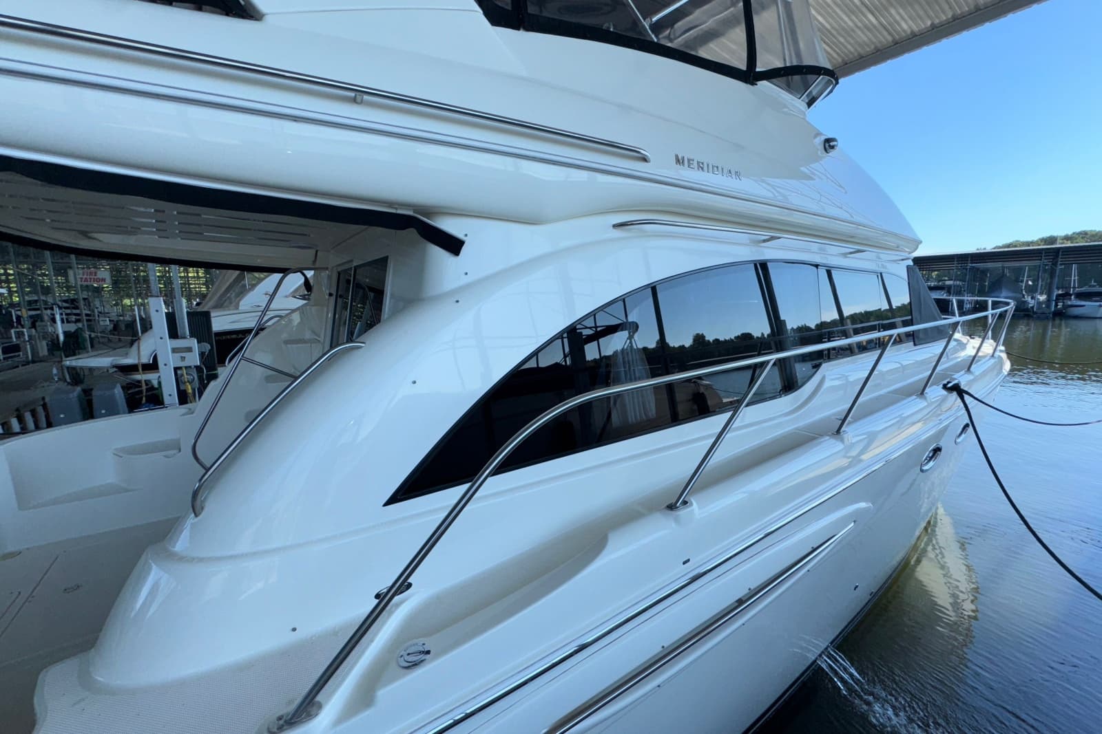 2008 Meridian 411 Sedan - Photo 15