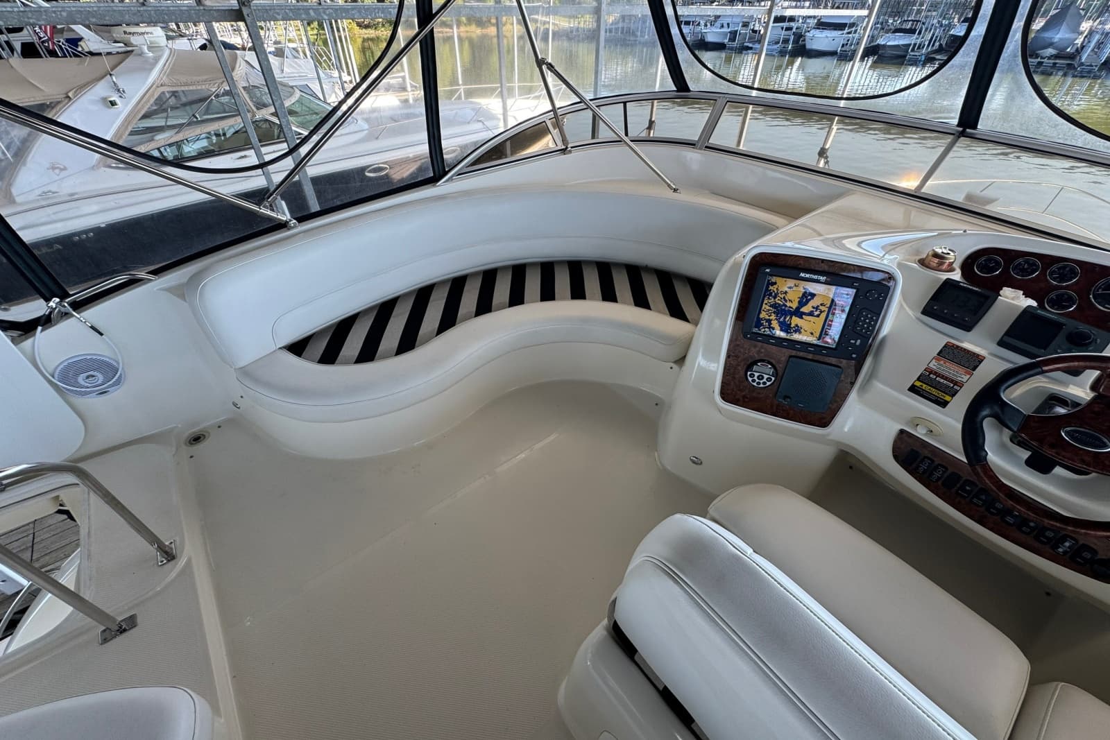 2008 Meridian 411 Sedan - Photo 53