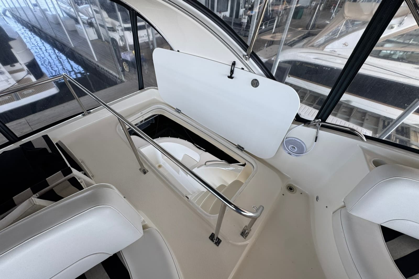 2008 Meridian 411 Sedan - Photo 57