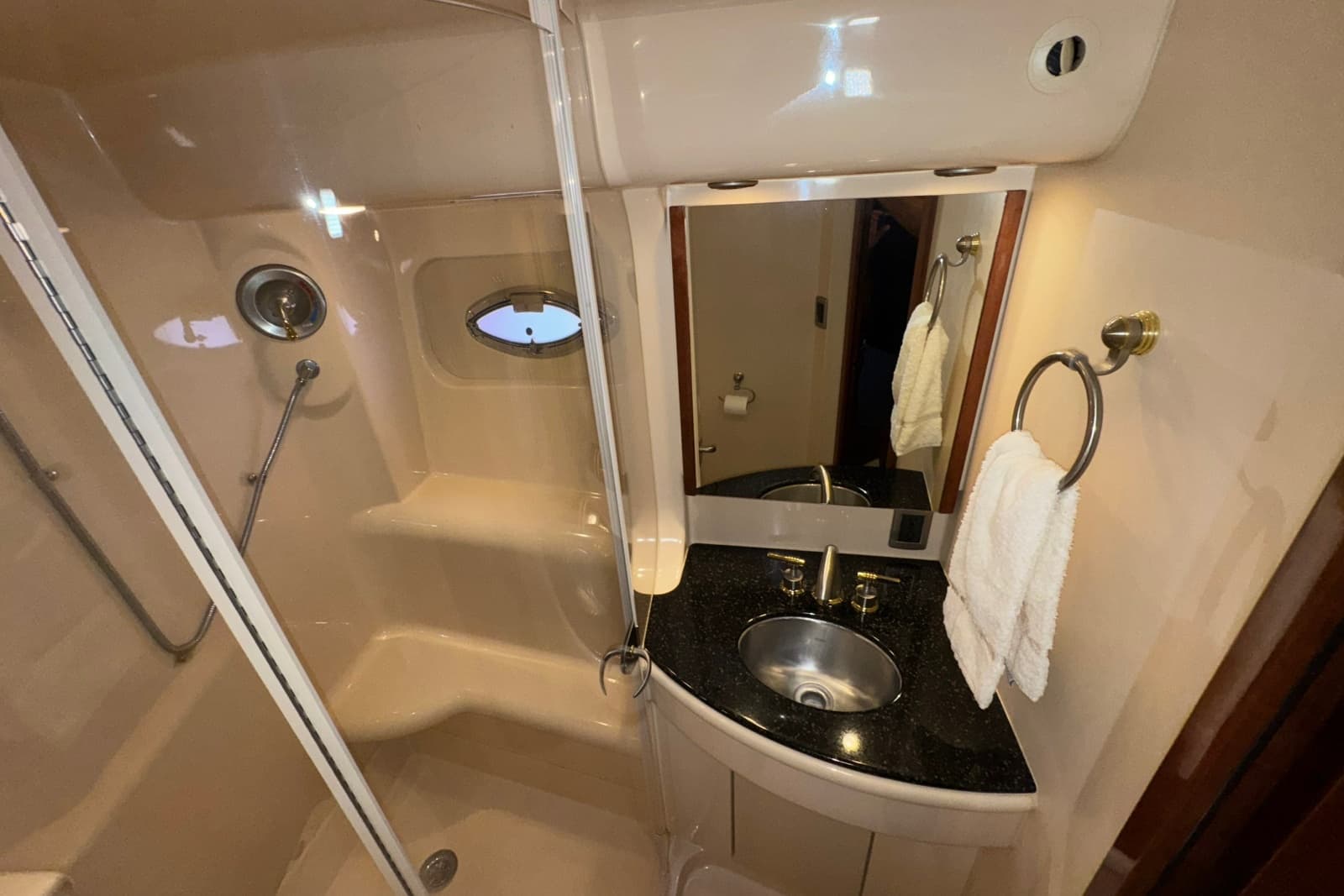 2008 Meridian 411 Sedan - Photo 105