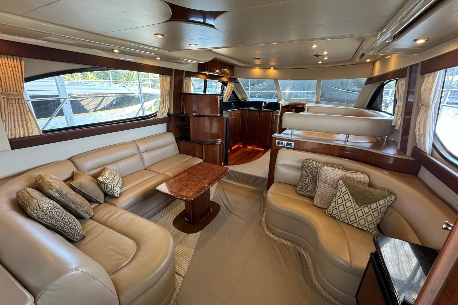 2008 Meridian 411 Sedan - Photo 72