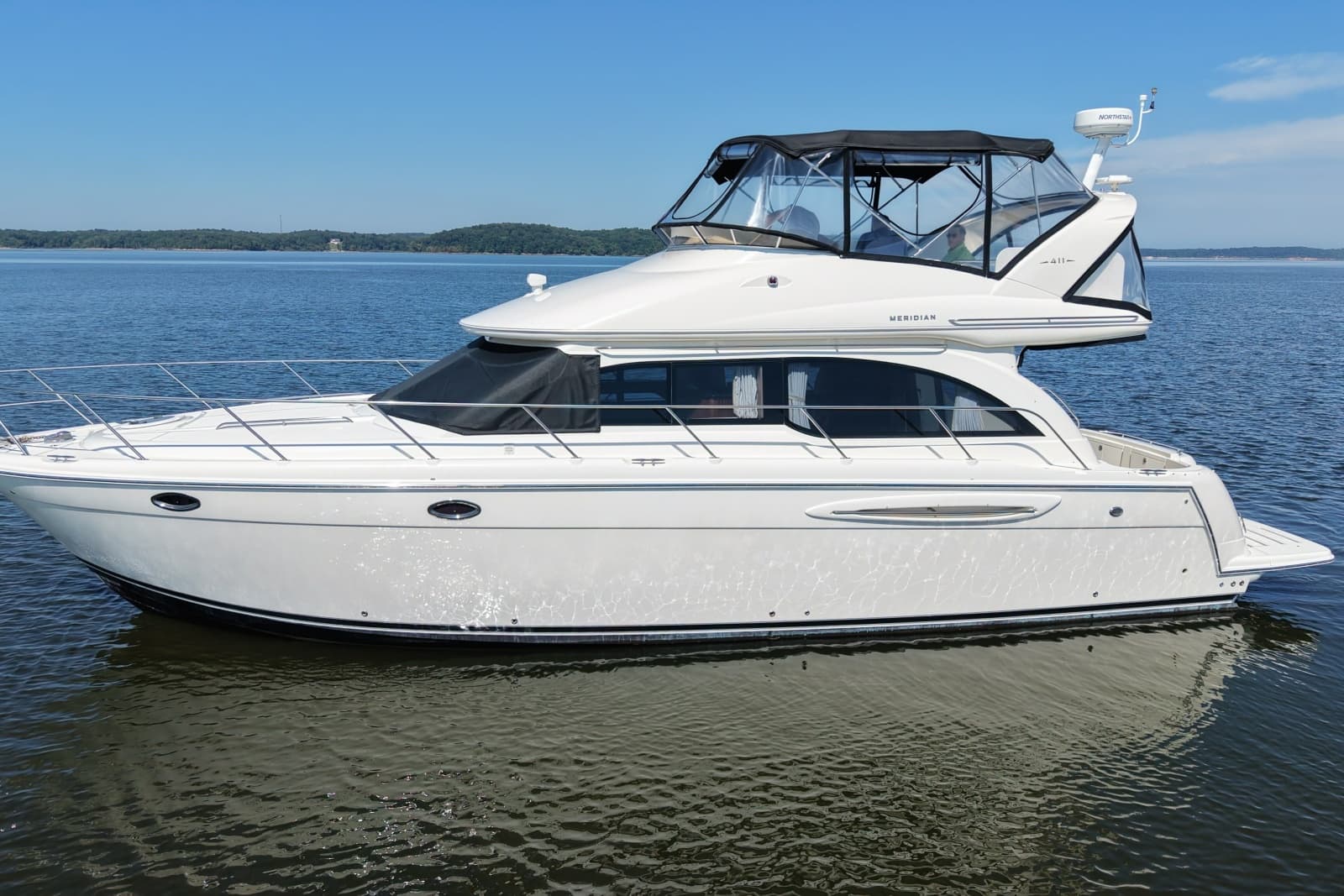 2008 Meridian 411 Sedan - Photo 2