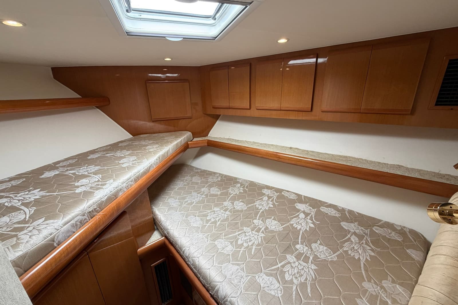 2007 Post 50 Convertible - Photo 84