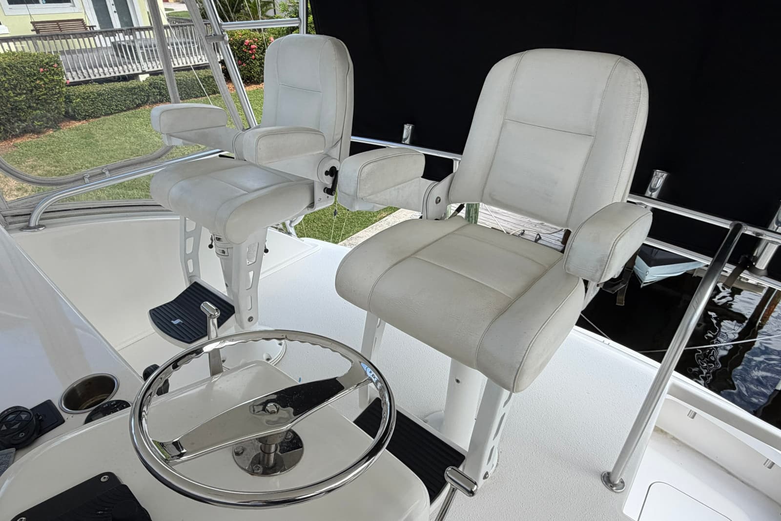 2007 Post 50 Convertible - Photo 22