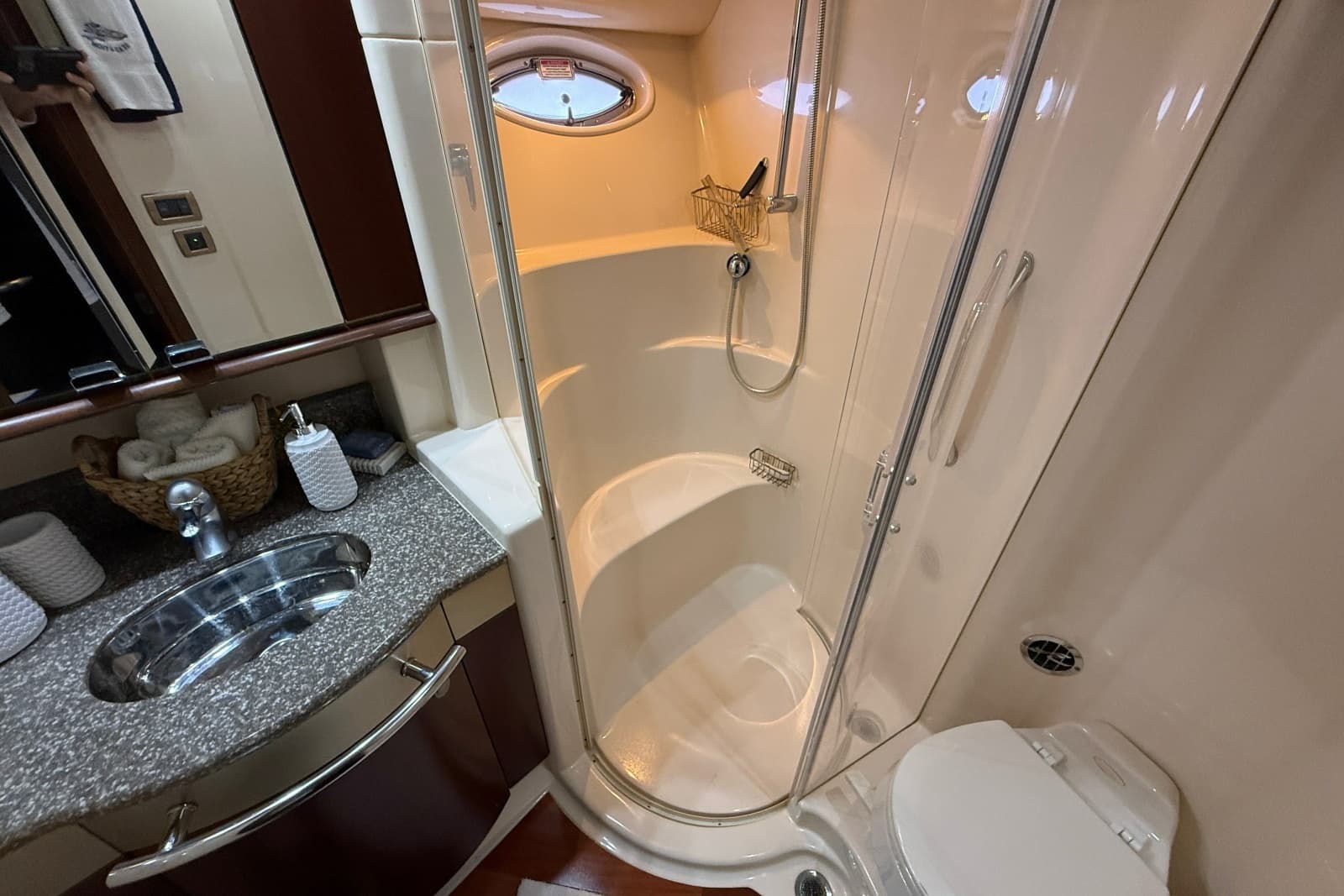2005 Sea Ray 500 Sedan Bridge - Photo 16
