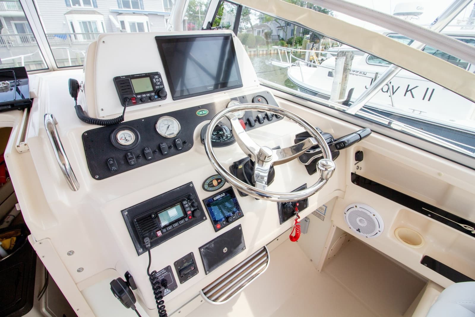 2004 Grady-White Marlin 300 - Photo 43