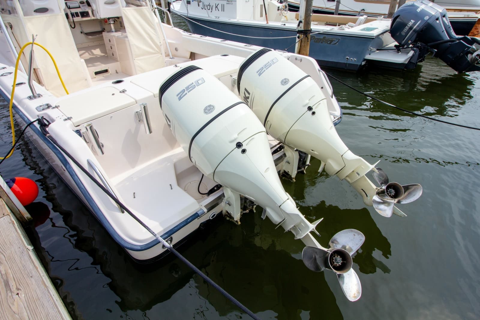 2004 Grady-White Marlin 300 - Photo 6