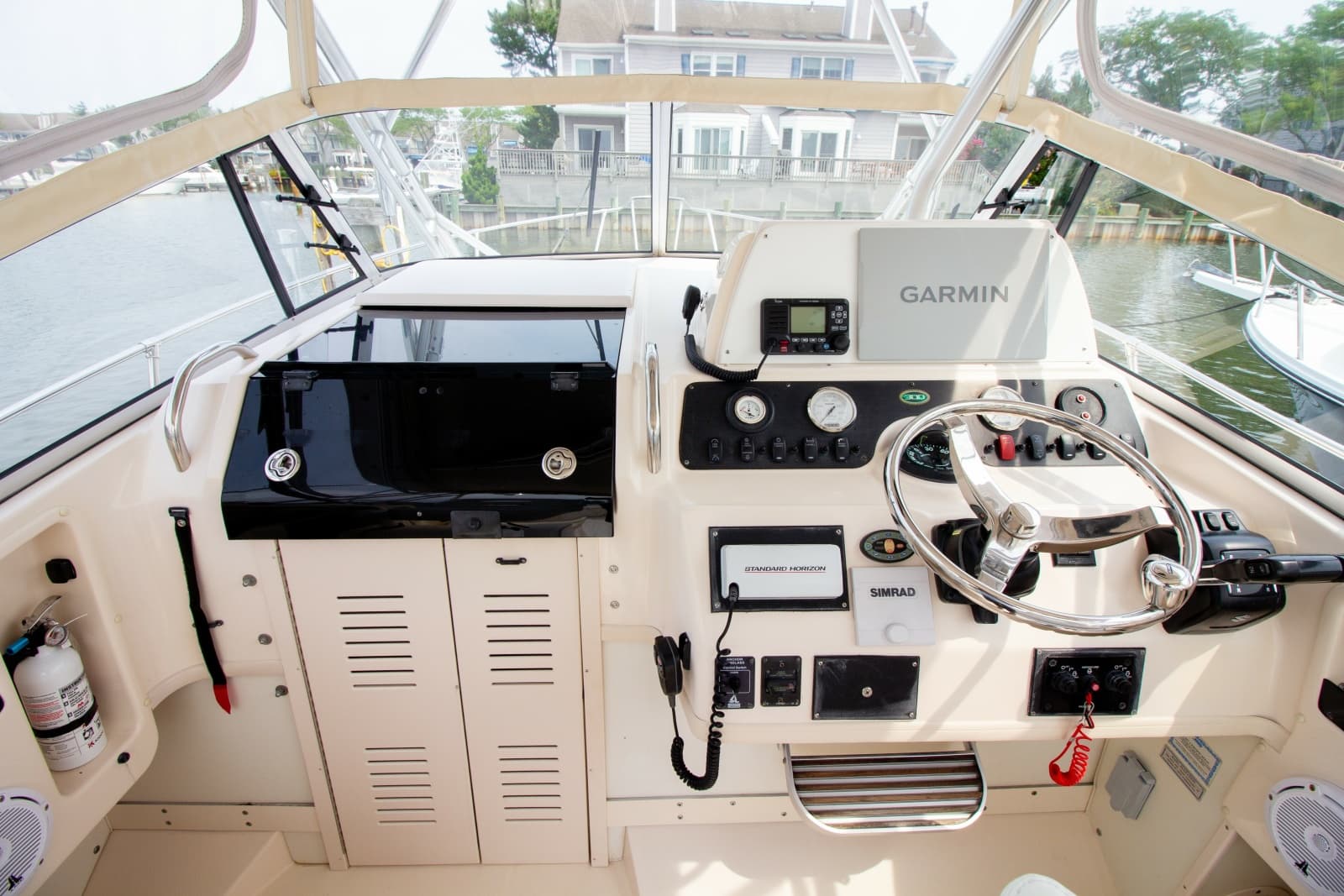 2004 Grady-White Marlin 300 - Photo 50
