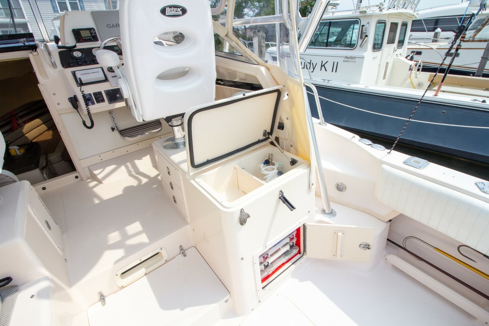 2004 Grady-White Marlin 300 - Photo 32