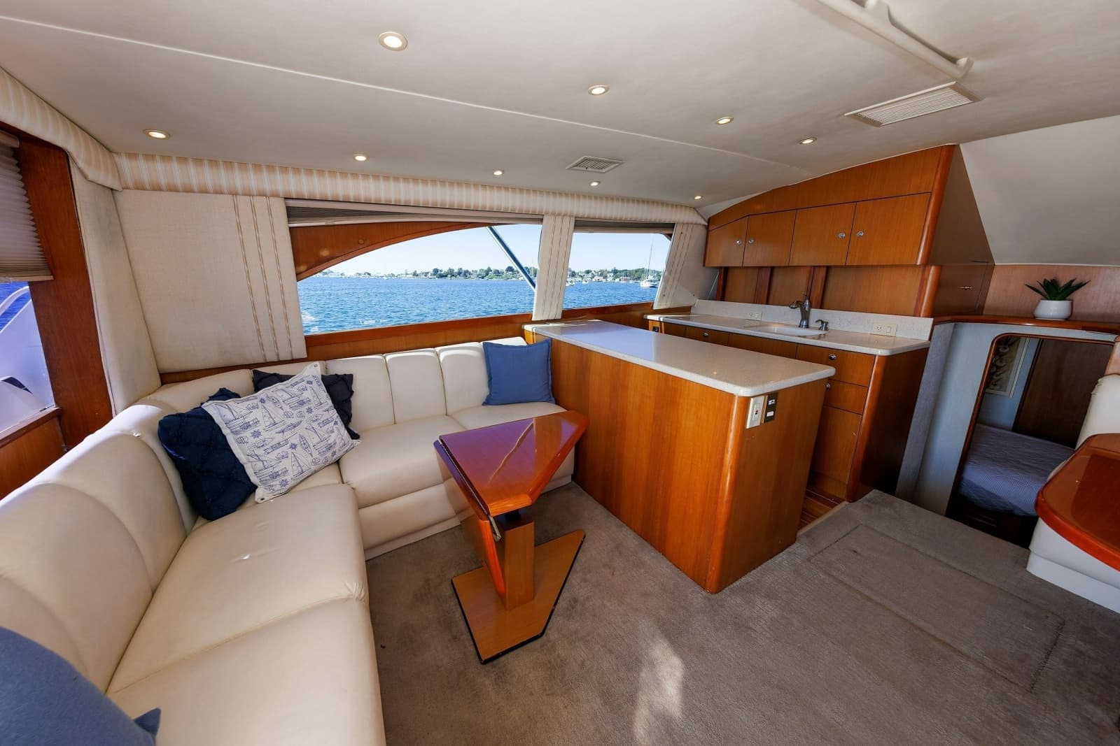 2004 Ocean Yachts 43 Super Sport - Photo 25