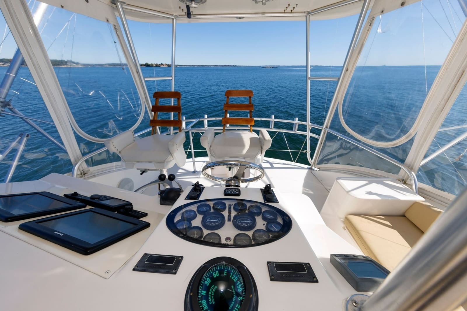 2004 Ocean Yachts 43 Super Sport - Photo 21