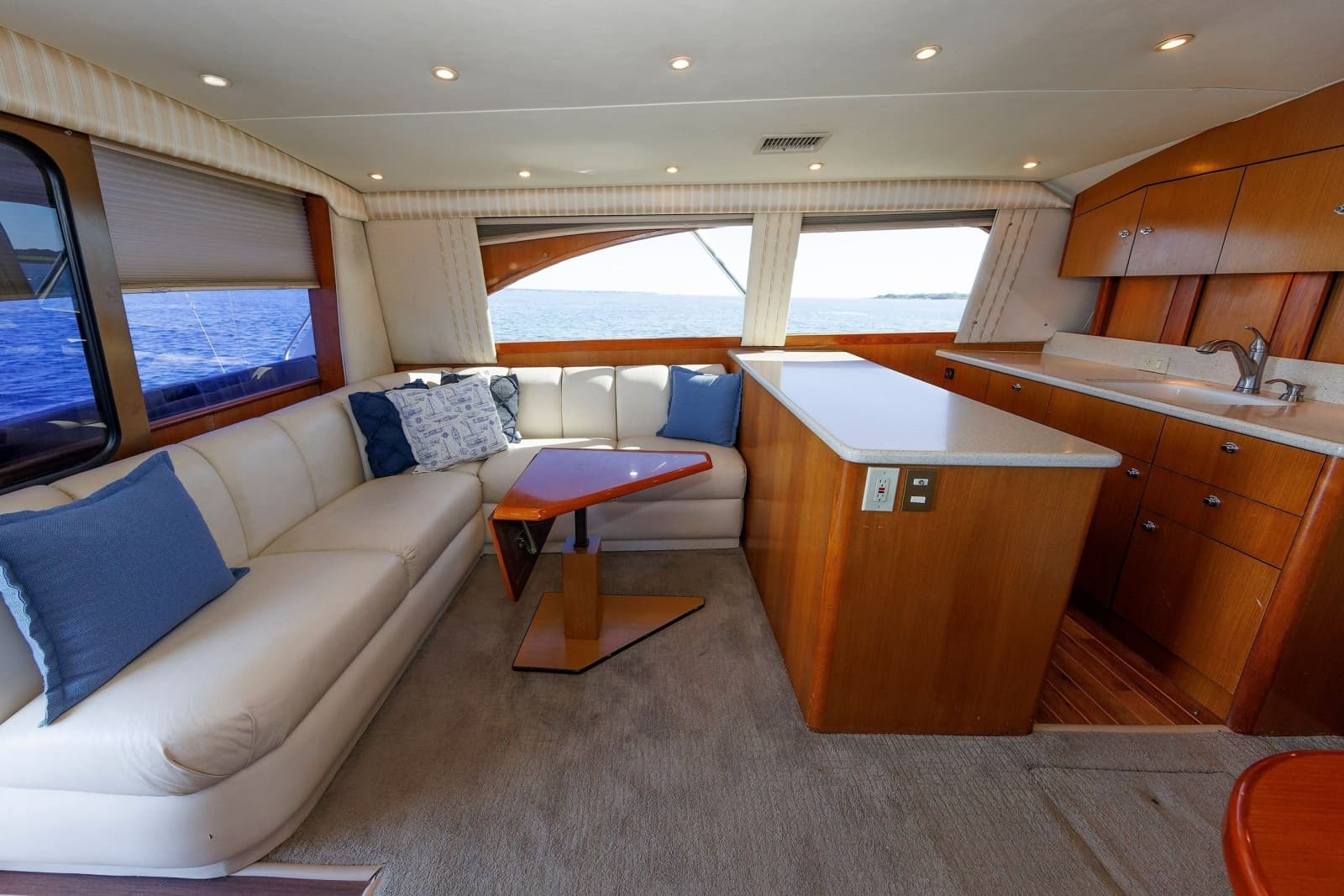 2004 Ocean Yachts 43 Super Sport - Photo 33