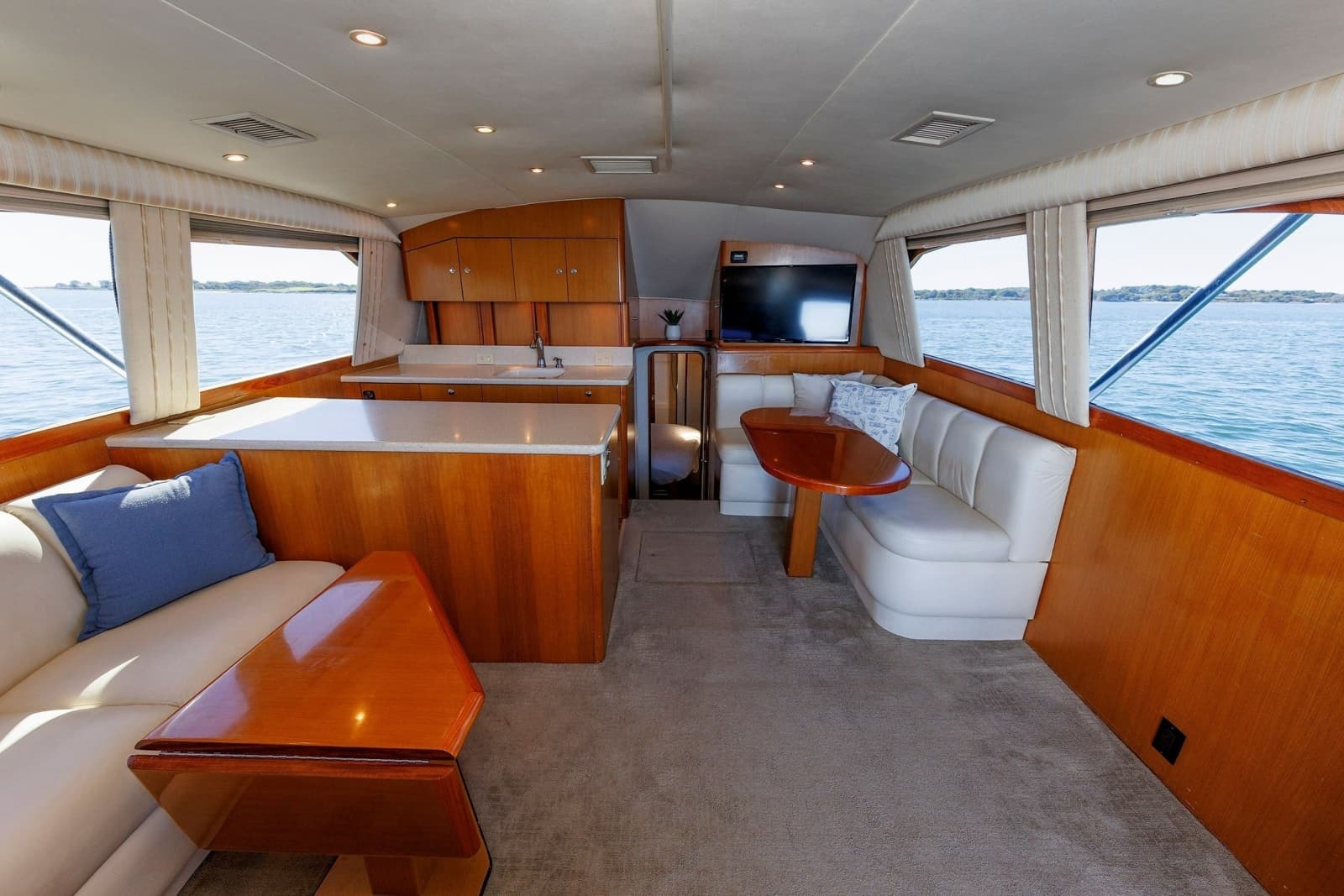 2004 Ocean Yachts 43 Super Sport - Photo 34