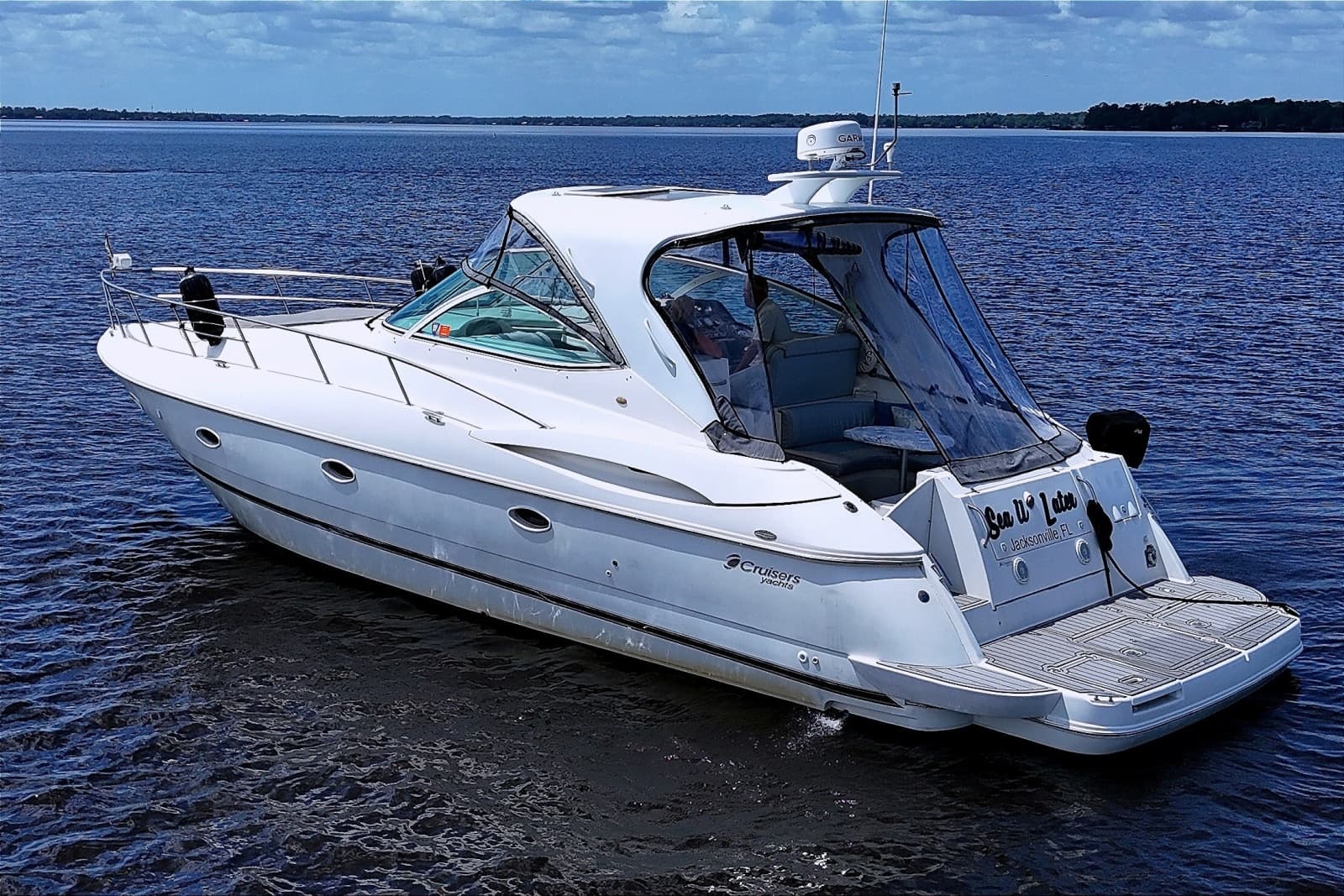 2003 Cruisers Yachts 3970 Express - Photo 3