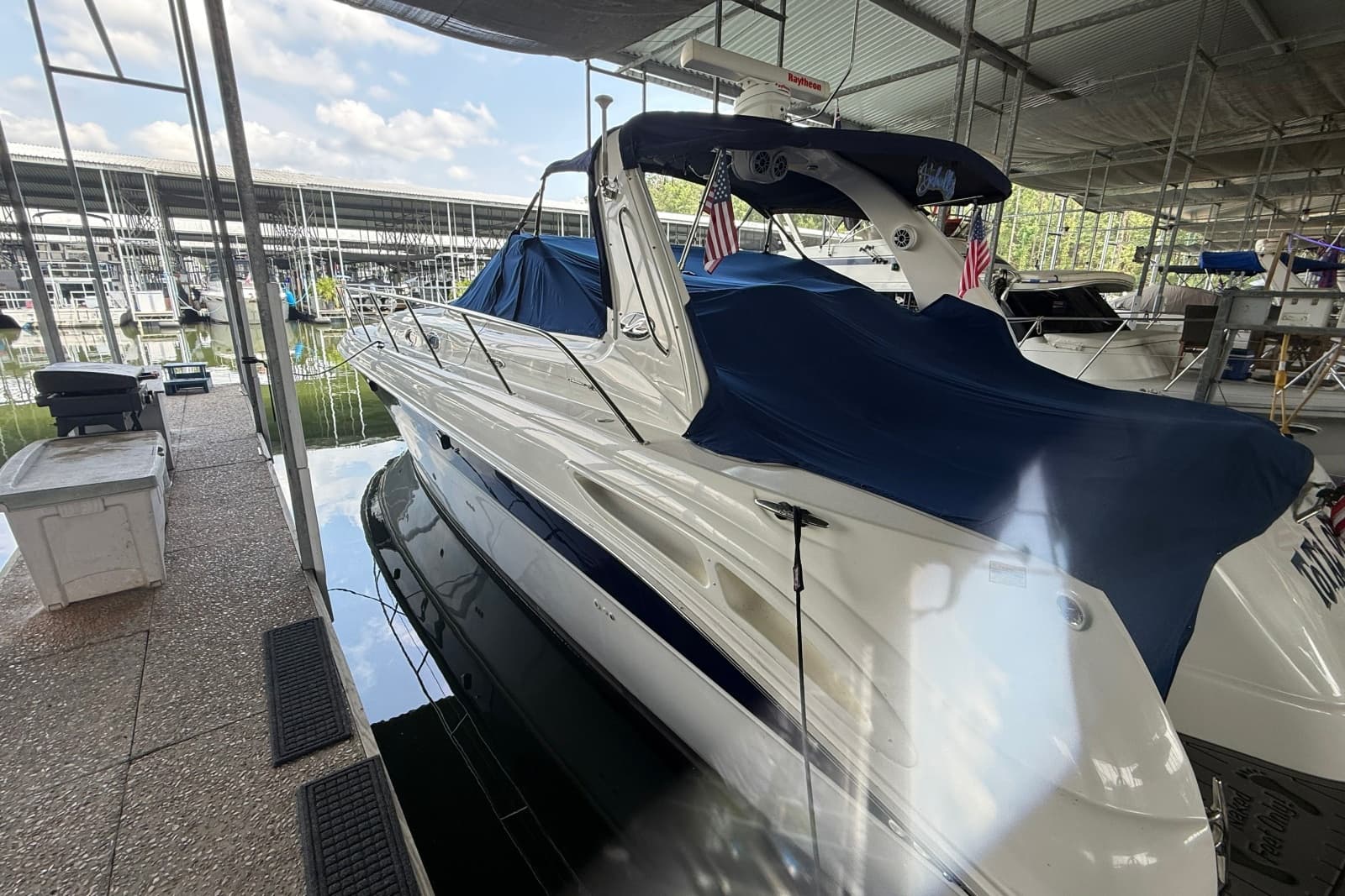 2002 Sea Ray 410 Sundancer - Photo 1