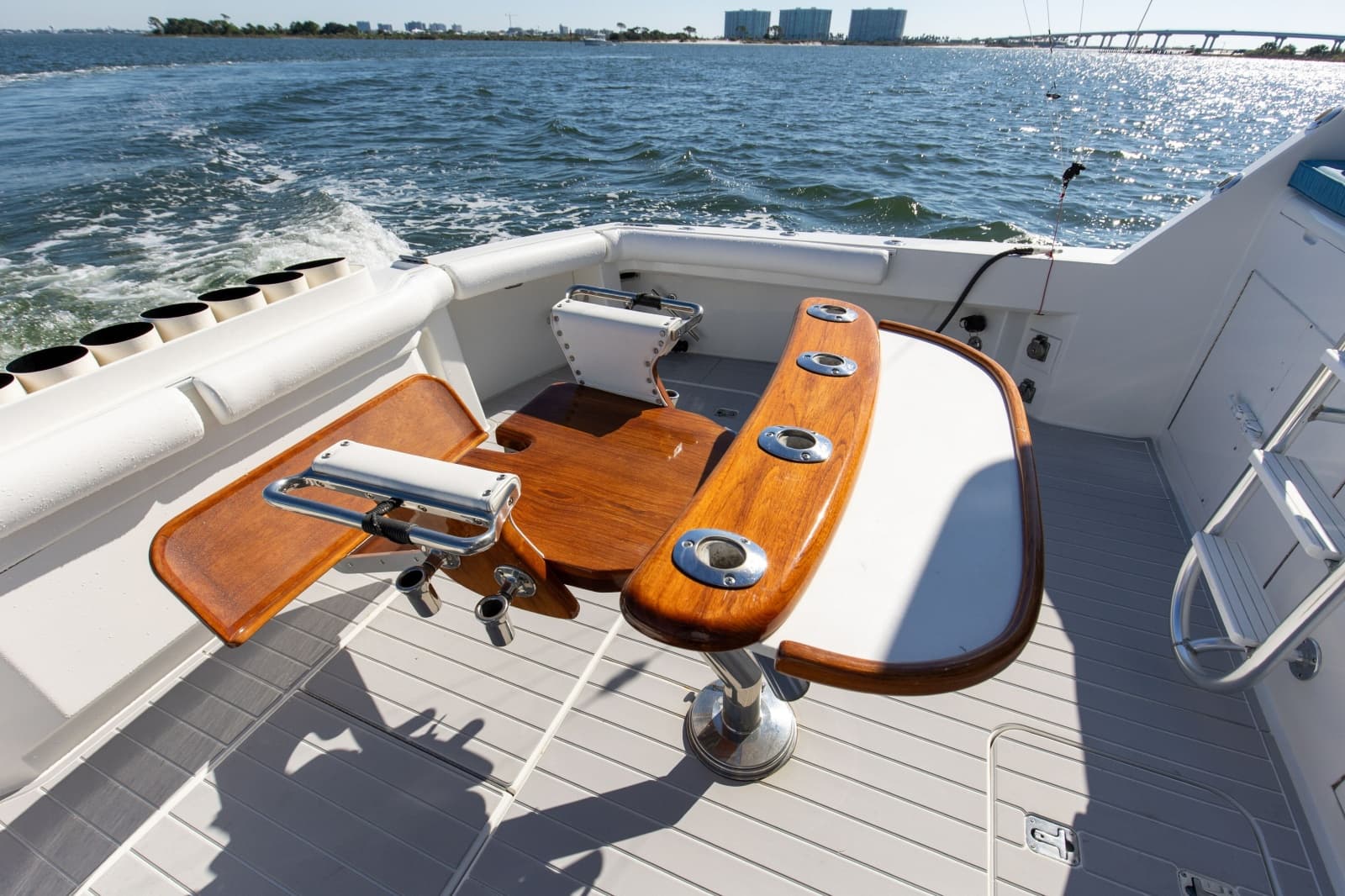 1998 Hatteras 60 Convertible - Photo 24