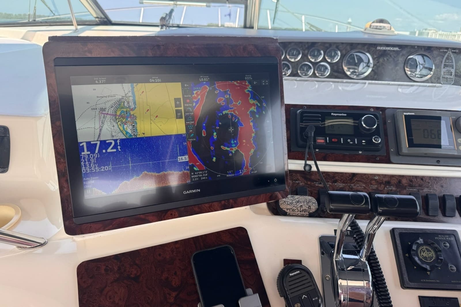 1997 Sea Ray 450 Sundancer - Photo 22