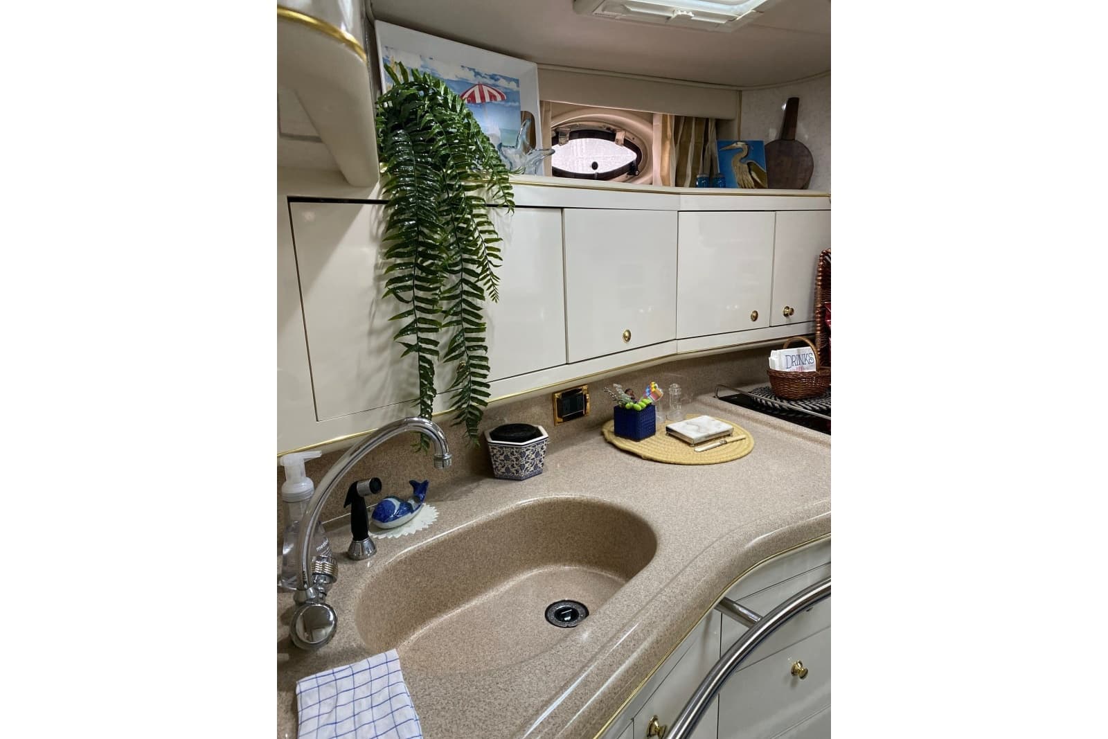 1997 Sea Ray 450 Sundancer - Photo 32