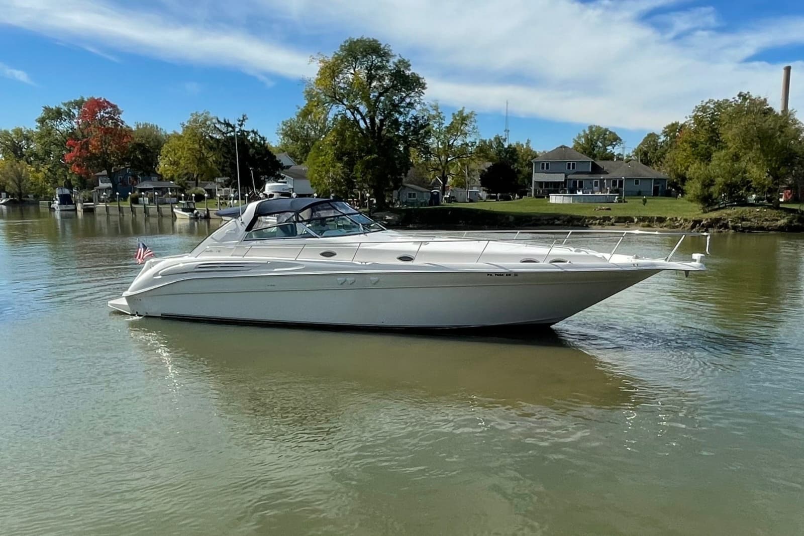 1997 Sea Ray 450 Sundancer - Photo 2