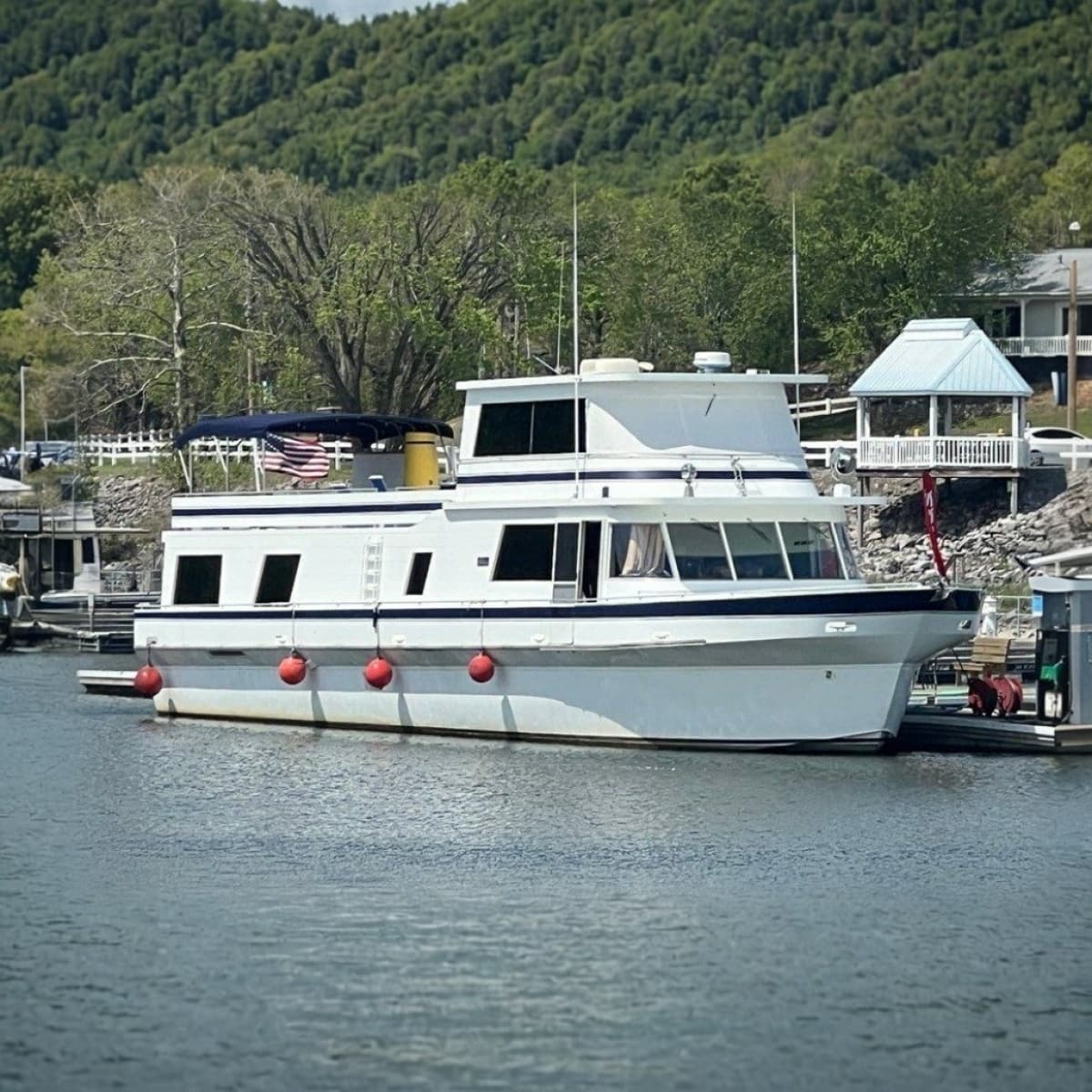 1982 Pluckebaum 75 - Photo 1