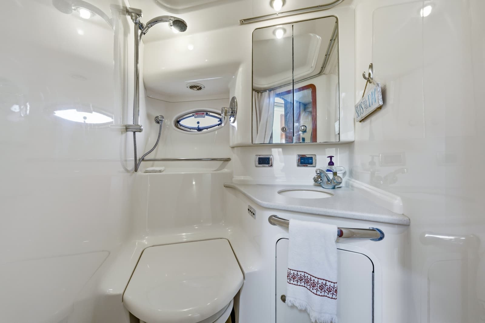 2002 Sea Ray 460 Sundancer - Photo 85