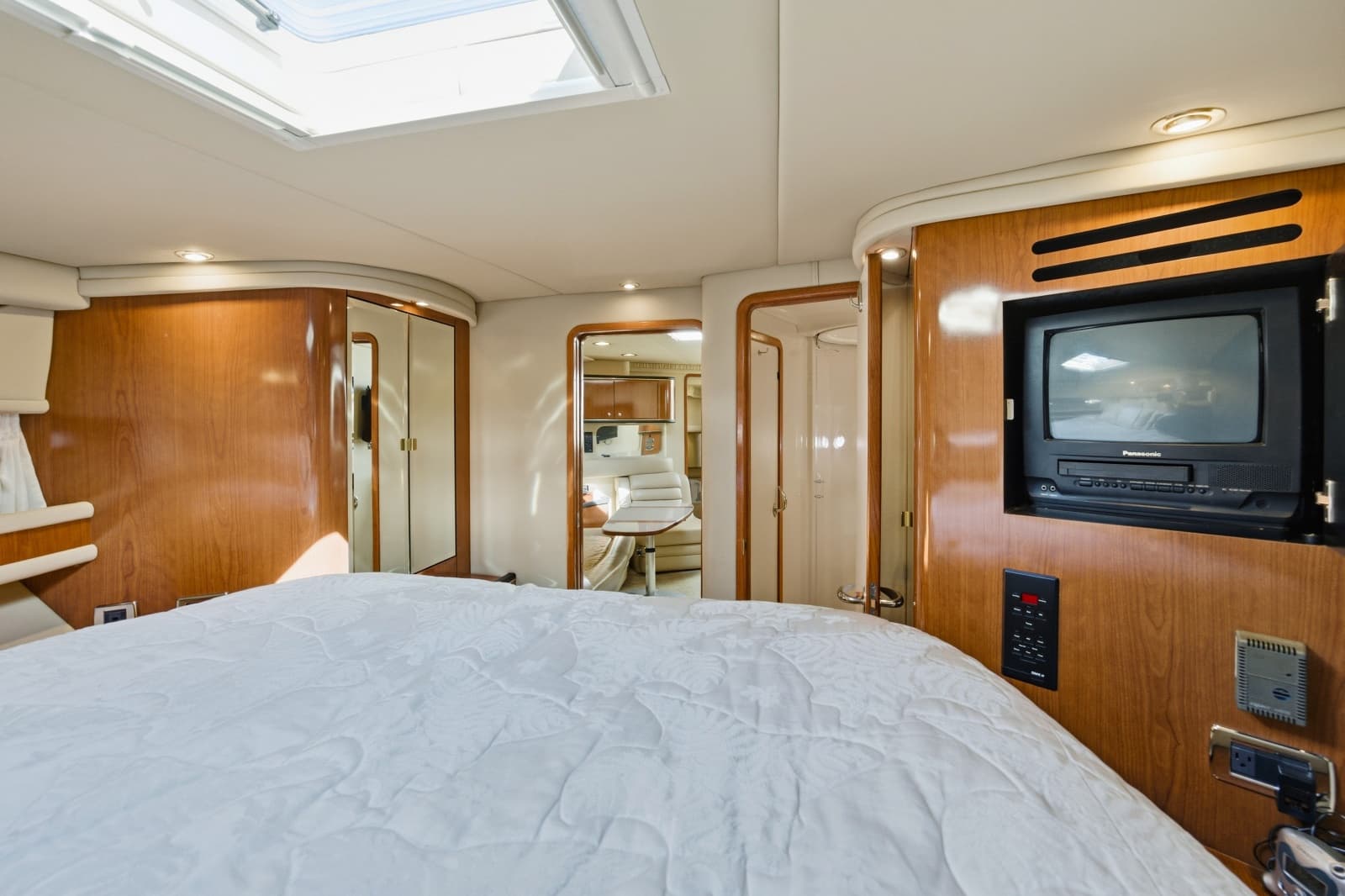 2002 Sea Ray 460 Sundancer - Photo 80
