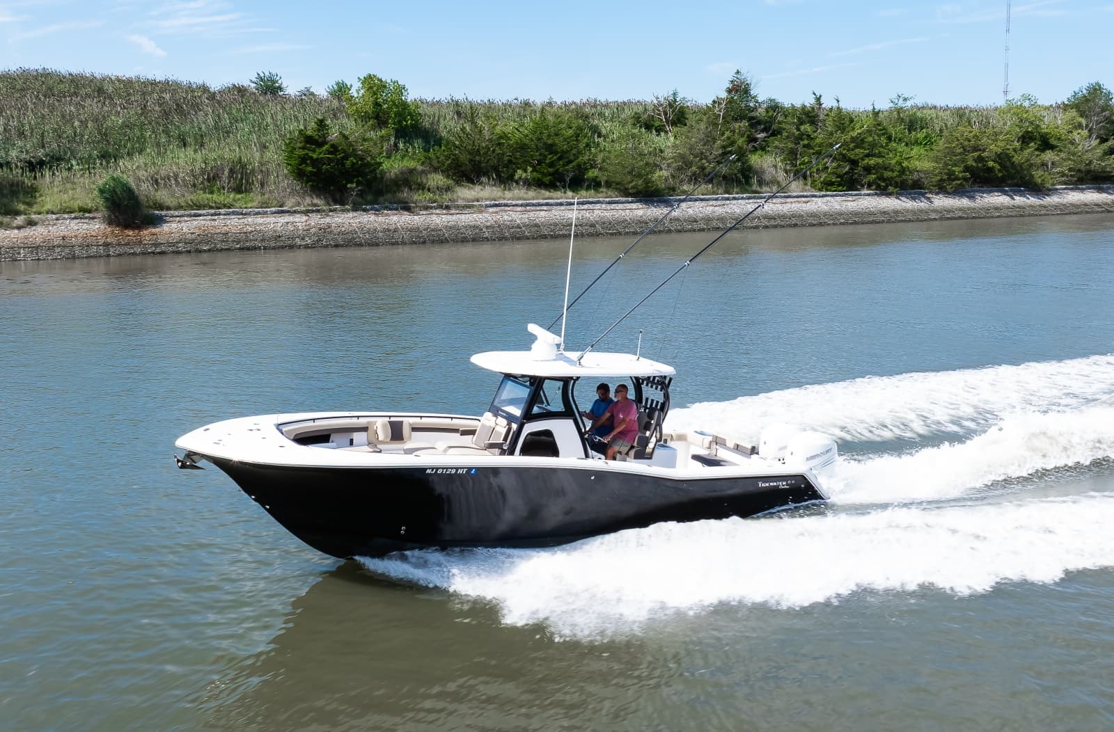2023 Tidewater 320 CC Adventure - Photo 3