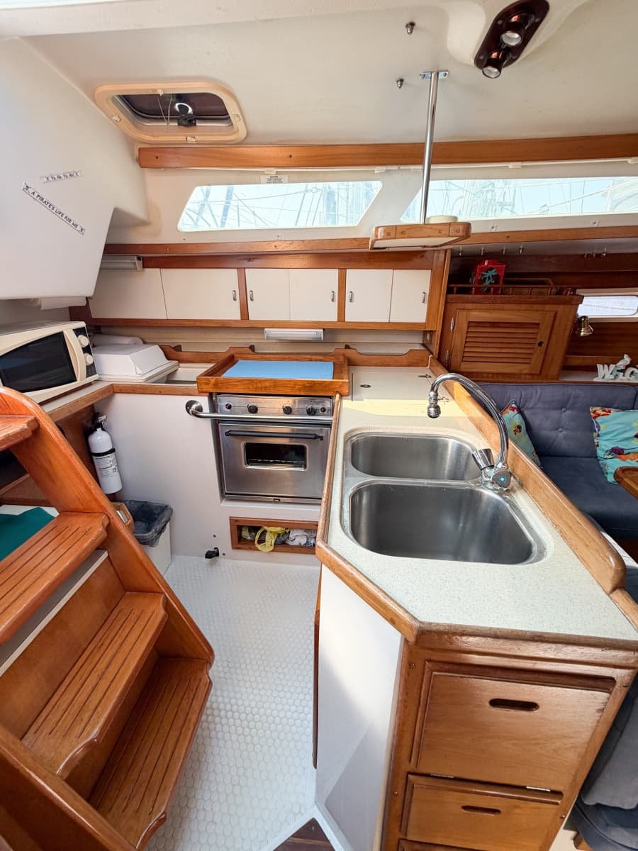 1996 Catalina 36 - Photo 19