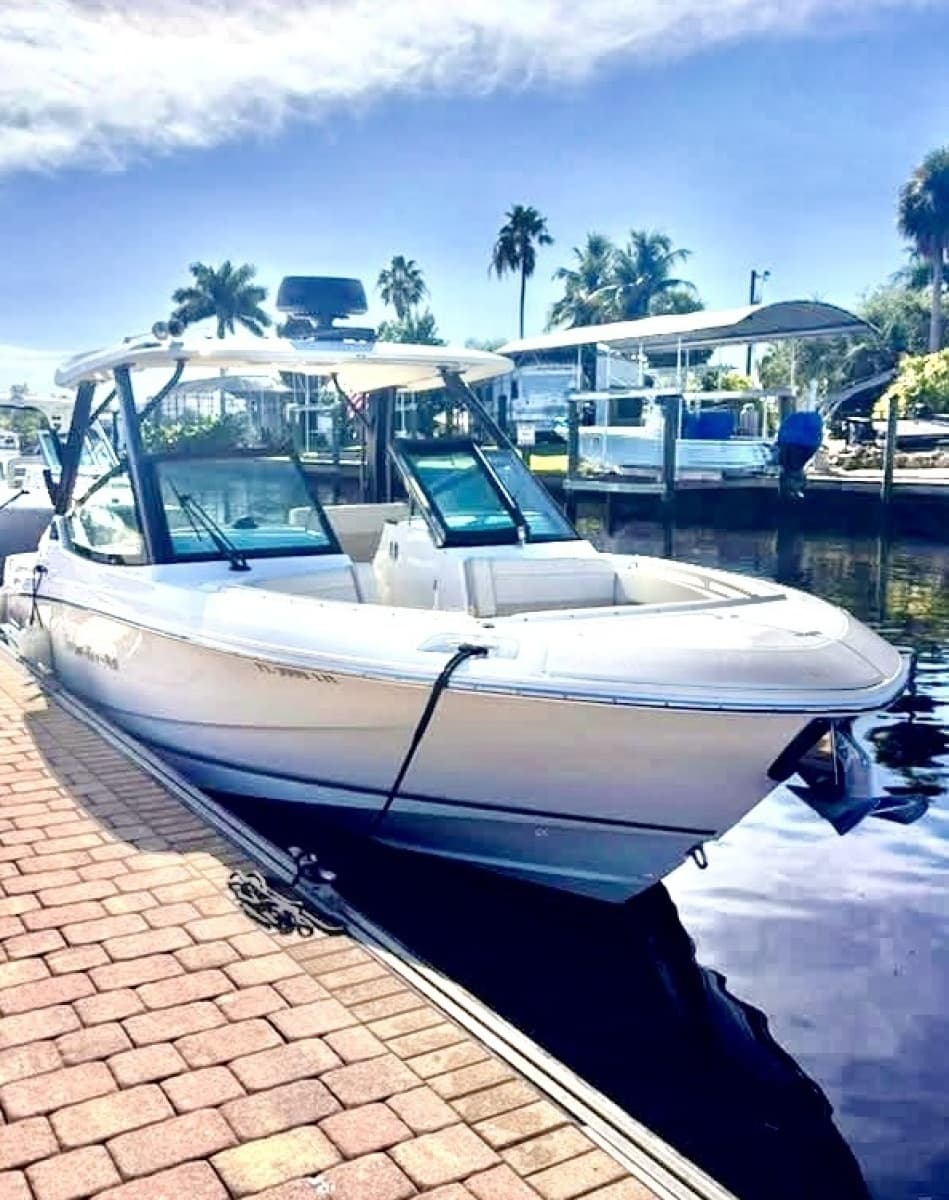 2022 Boston Whaler 280 Vantage DC - Photo 1