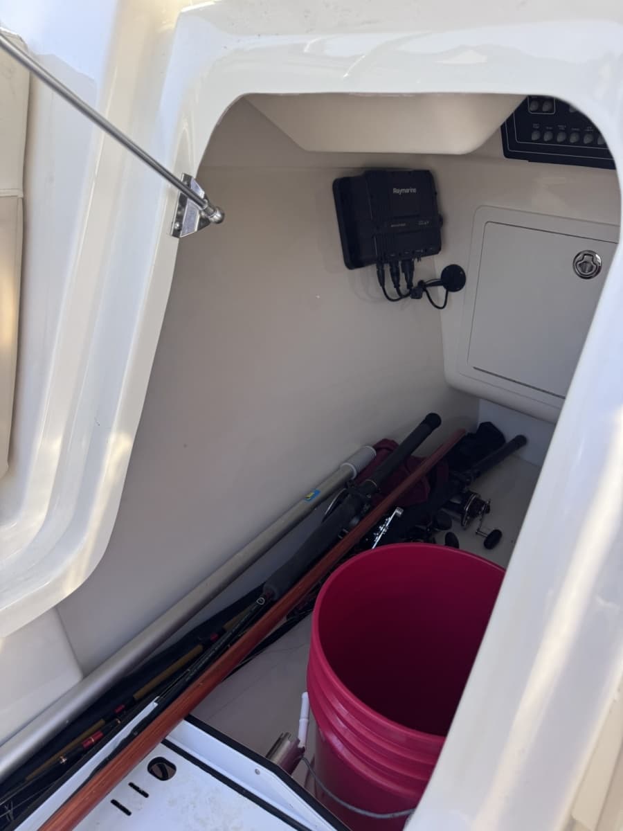 2022 Boston Whaler 280 Vantage DC - Photo 33