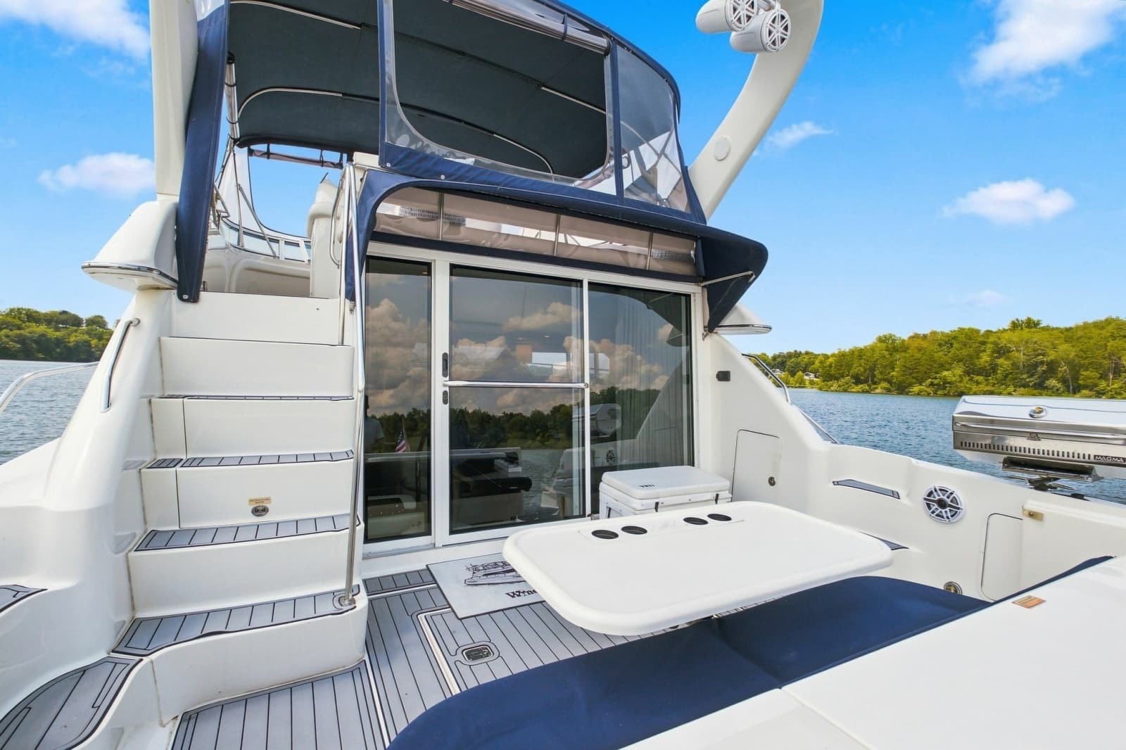 2003 Sea Ray 450 Express Bridge - Photo 11